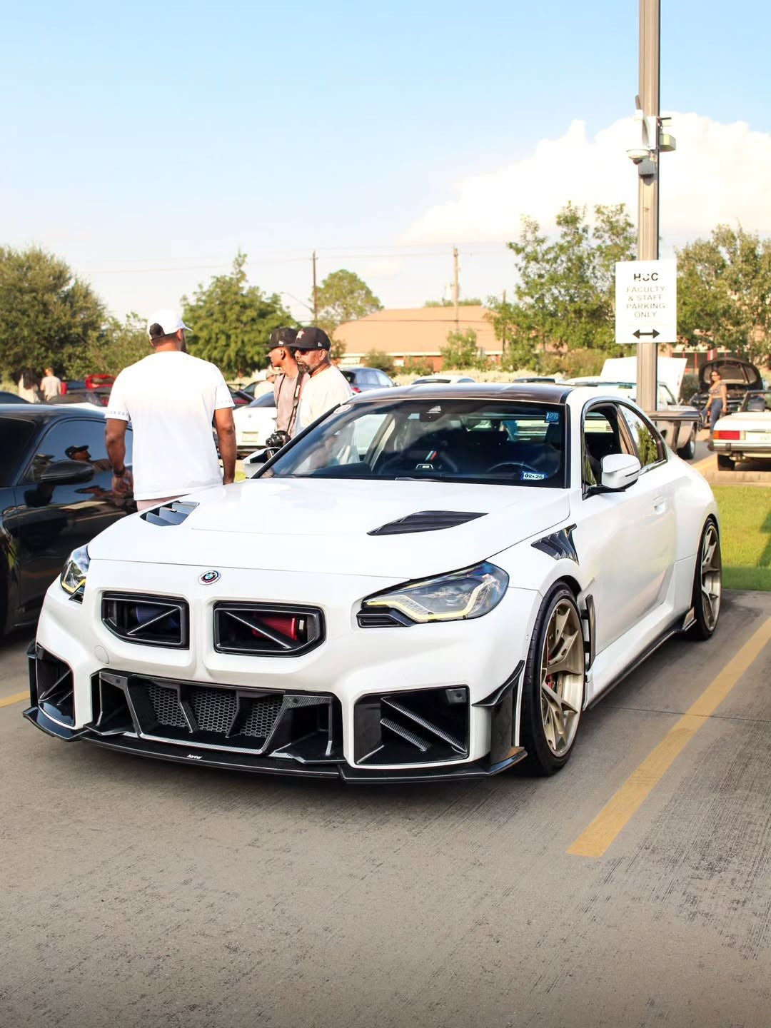 BMW M2 M2C G87 2023 2024 with Aftermarket Parts - Front Kidney Grill Carbon Fiber from SOOQOO USA