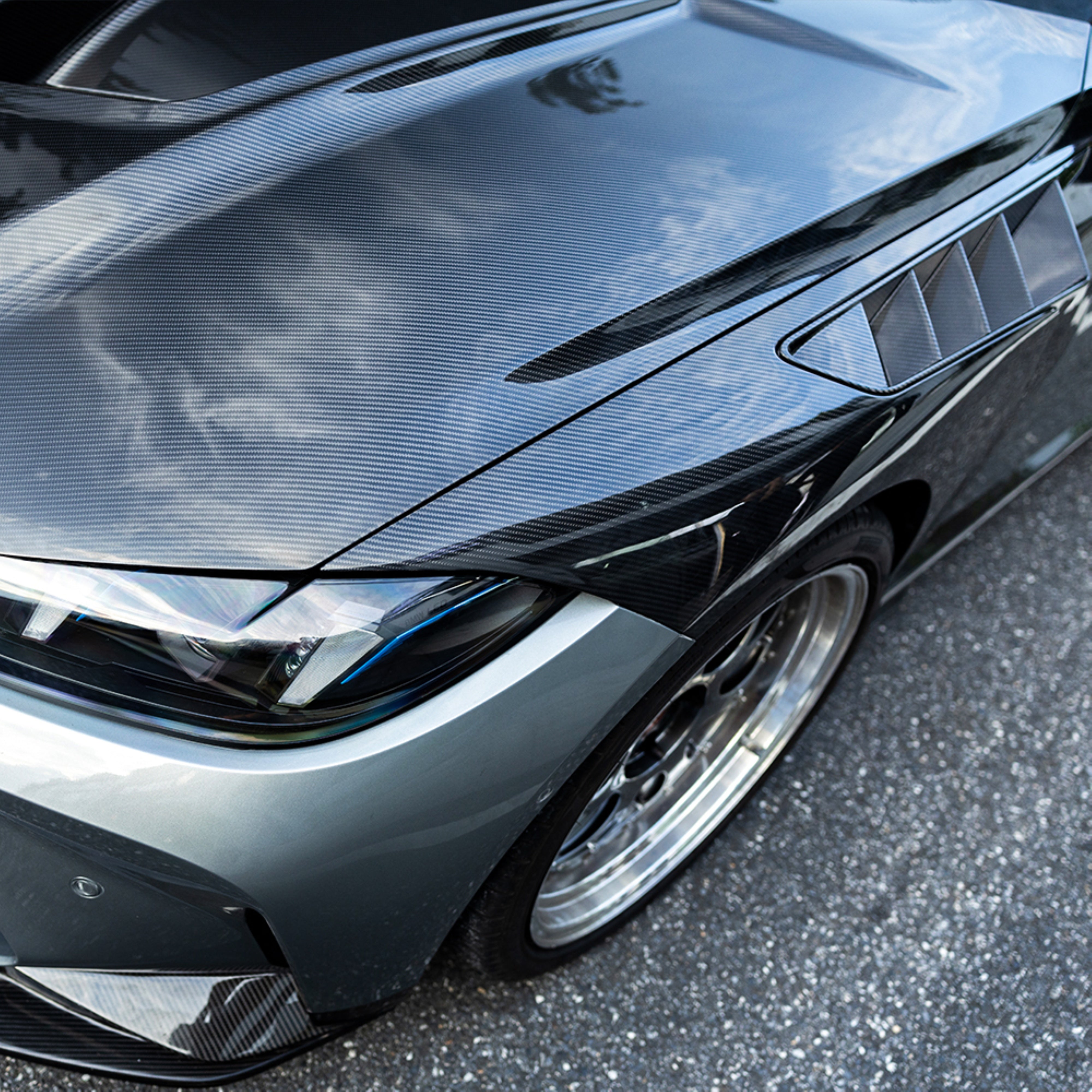 BMW M3 G80 G81 & M4 G82 G83 2021-ON with Aftermarket Parts - V1 Front Fenders Dry Pre-preg Carbon Fiber from SOOQOO USA