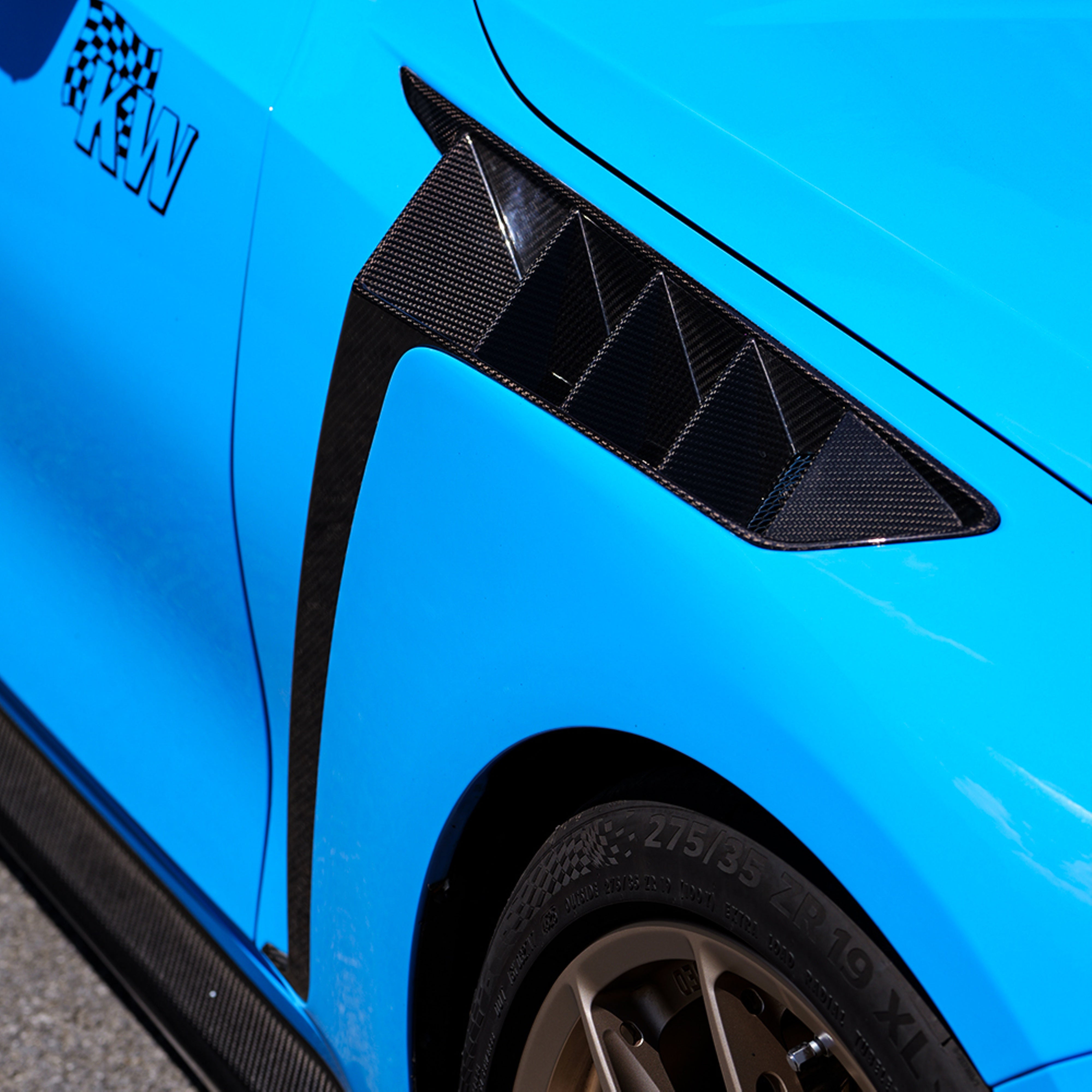 BMW M3 G80 G81 & M4 G82 G83 2021-ON with Aftermarket Parts - Front Fenders Dry Pre-preg Carbon Fiber from SOOQOO USA