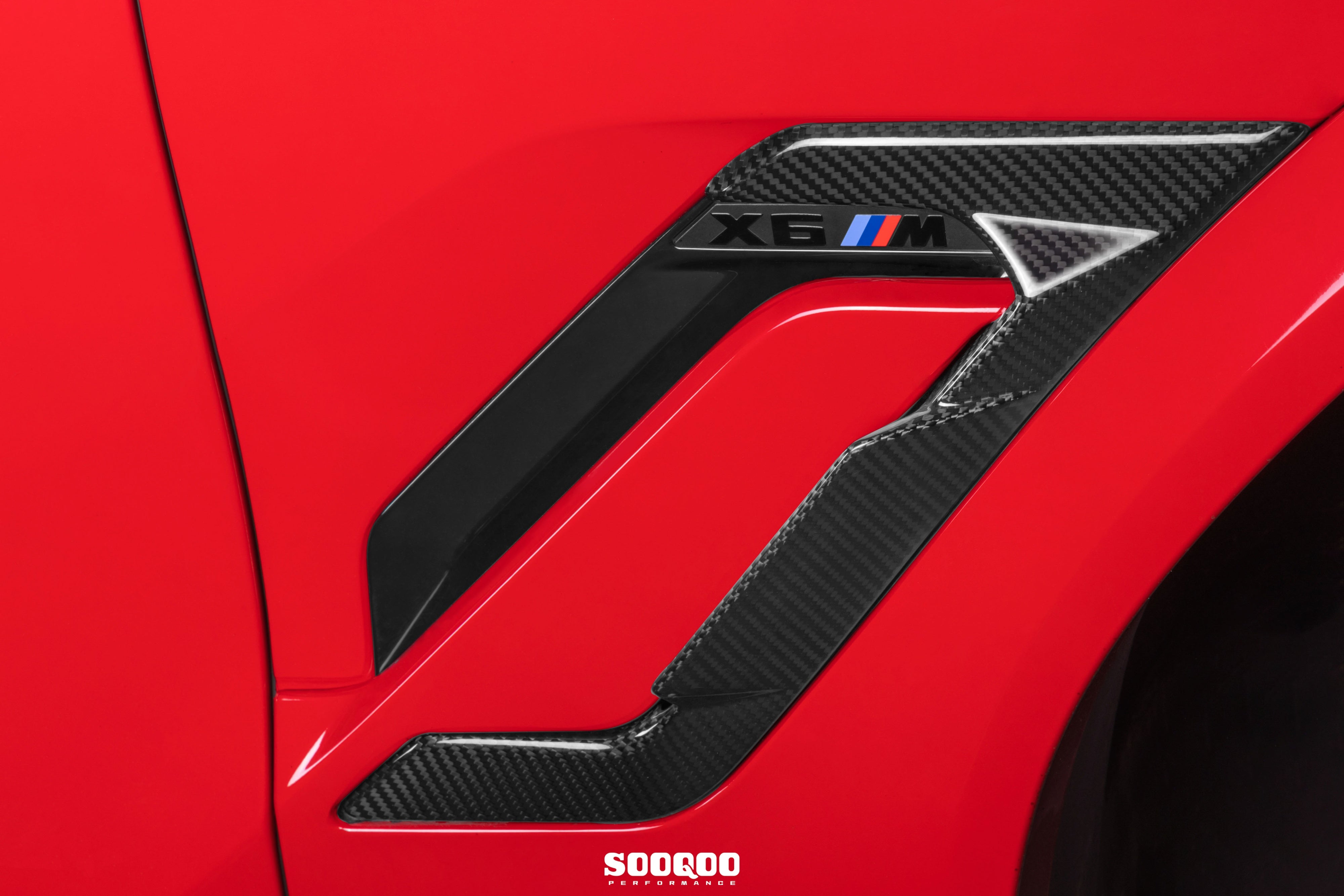BMW X6M X6MC F96 LCI 2024-ON with Aftermarket Parts - Fender Vents Trims Replacements Dry Pre-preg Carbon Fiber from SOOQOO USA