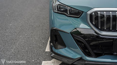 BMW 5 Series 530 540 (with M-package bumper, does not fit base model) & i5 e/x Drive40 (with M-package bumper, does not fit base model) M60 G60 G61 2024-ON with Aftermarket Parts - V1 Style Air Intake Vents Cover Pre-preg Carbon Fiber from TAKD Carbon