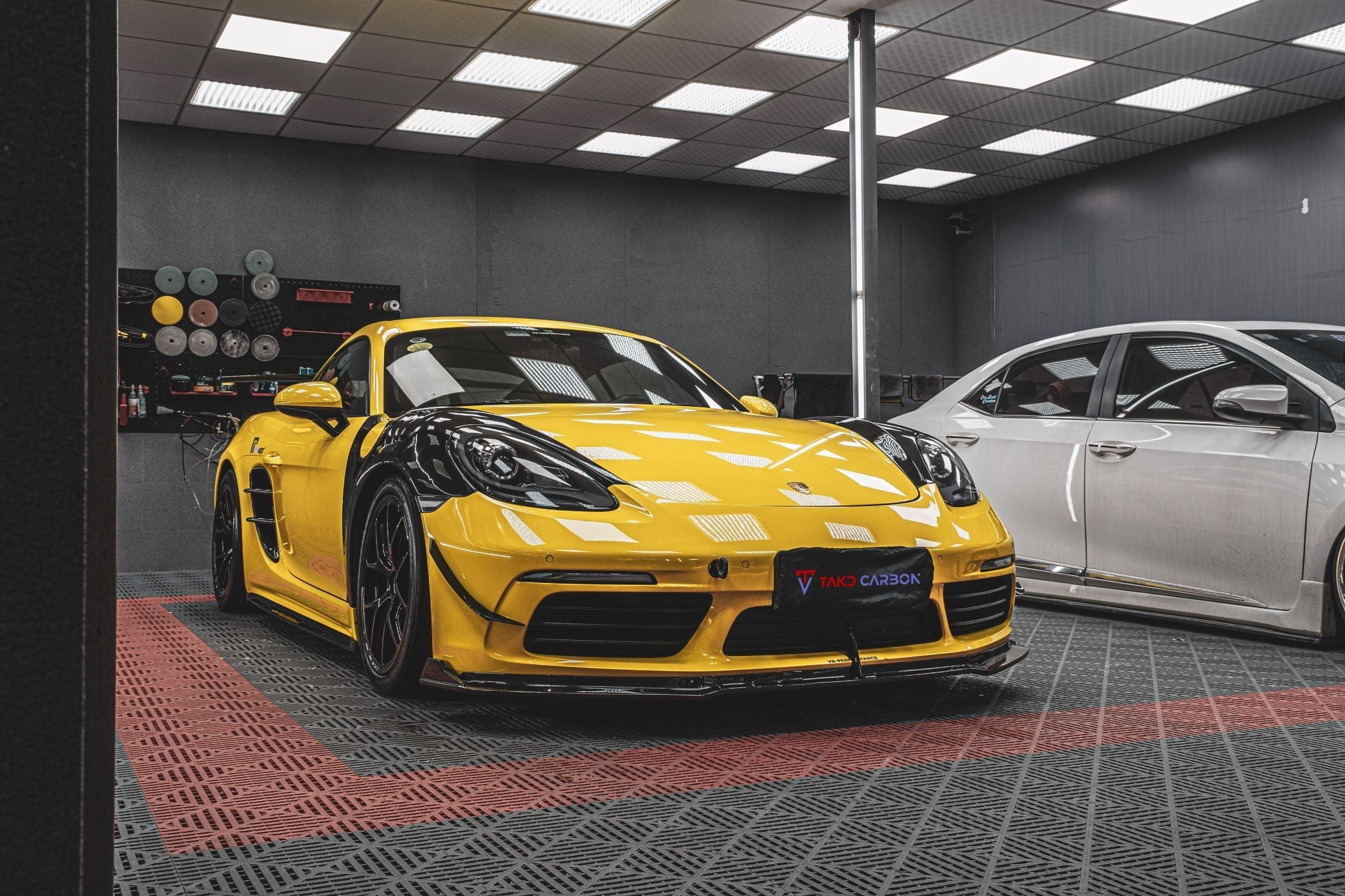 Porsche 718 Cayman / Boxster / GTS / GT4 / Spyder 2017 2018 2019 2020 2021 2022 2023 2024 with Aftermarket Parts - Side Skirts Pre-preg Carbon Fiber from TAKD Carbon