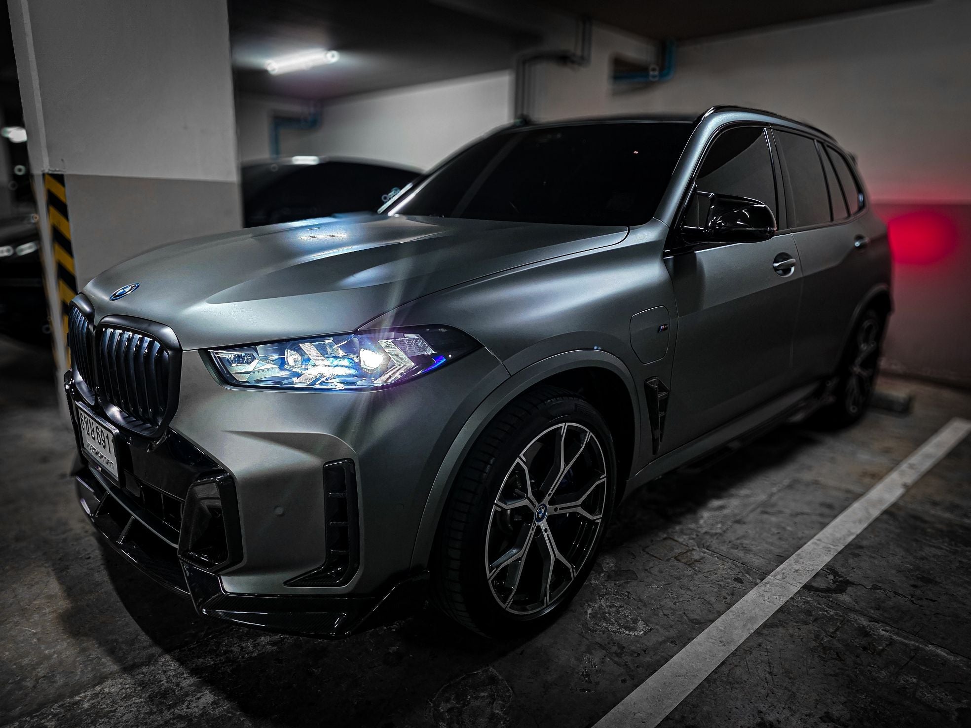 BMW X5 G05 M50i & X/S Drive 40i (with M-Package) Pre-LCI 2019 2020 2021 with Aftermarket Parts - Front Lip Pre-preg Carbon Fiber from TAKD Carbon