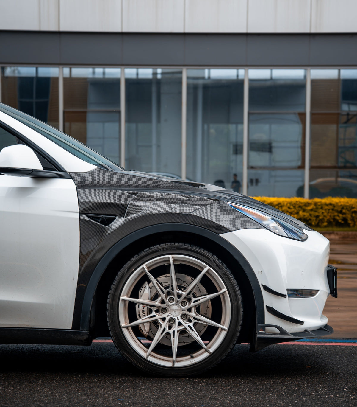 Tesla Model Y Performance AWD Long Range RWD Standard 2020 2021 2022 2023 2024 2025 with Aftermarket Parts - ART Front Fenders Carbon Fiber from ArmorExtend