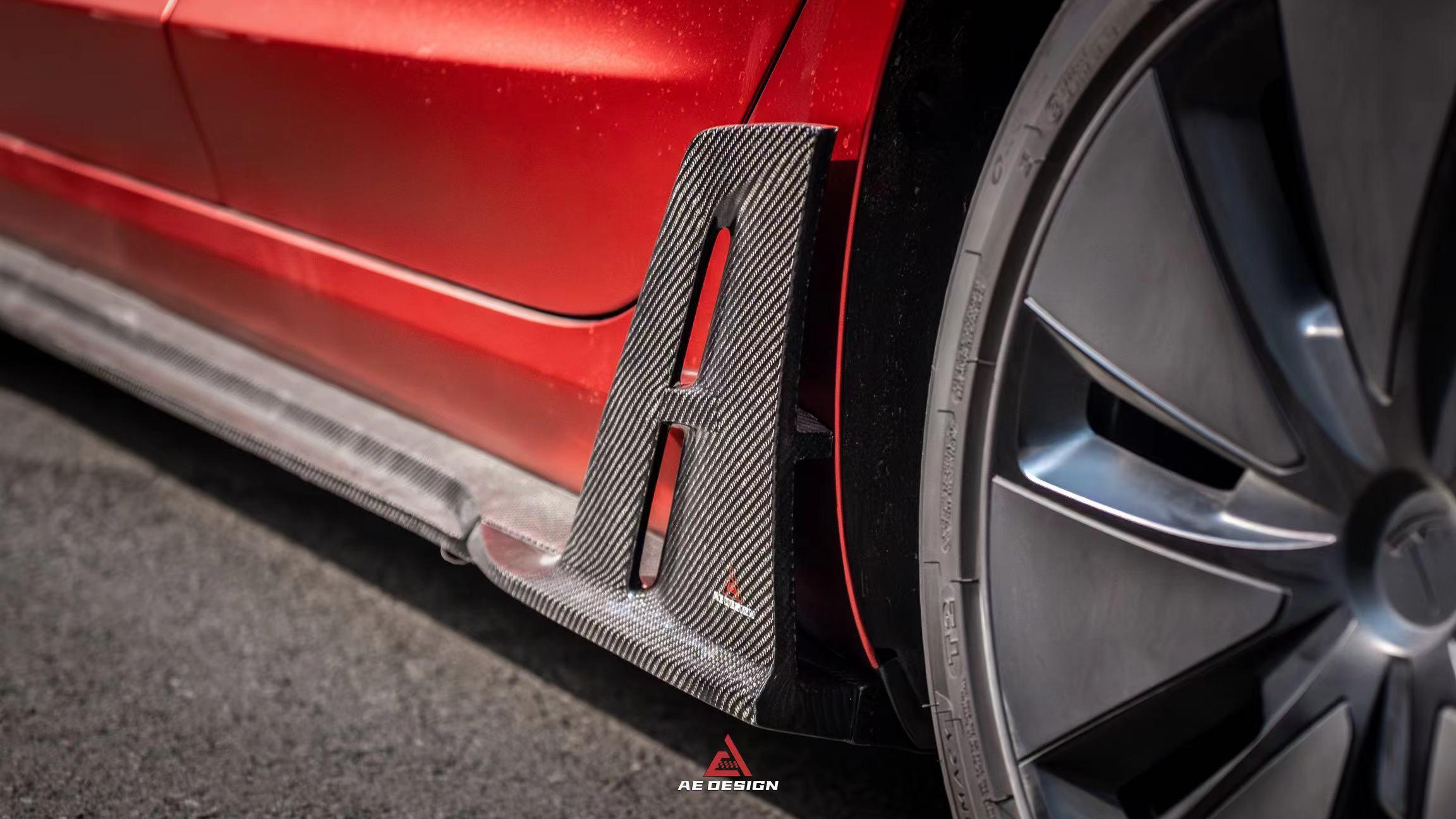 Tesla Model 3 Highland / Performance 2024-ON with Aftermarket Parts - AE Style Side Skirts & Canards Carbon Fiber from?ArmorExtend