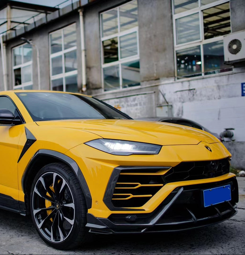 Lamborghini Urus Aftermarket Parts - TC Style Carbon Fiber Full Body Kit