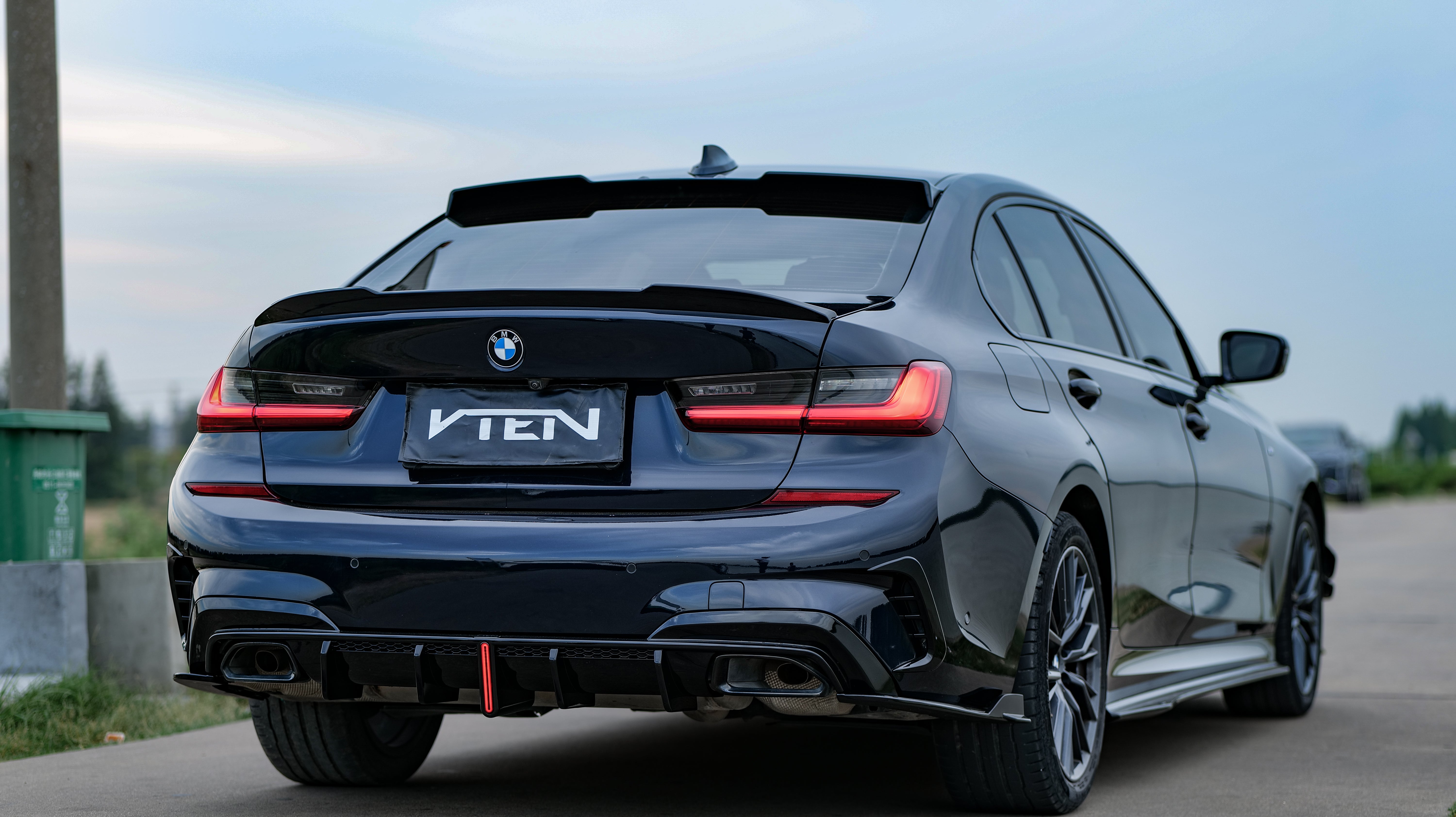 BMW 3 Series 330i M340i G20 G21 Pre-LCI (fitment for 330i requires M-Sport package bumper) 2020 2021 2022 with Aftermarket Parts - Rear Diffuser & Corner Splitter ABS / PP from VTEN