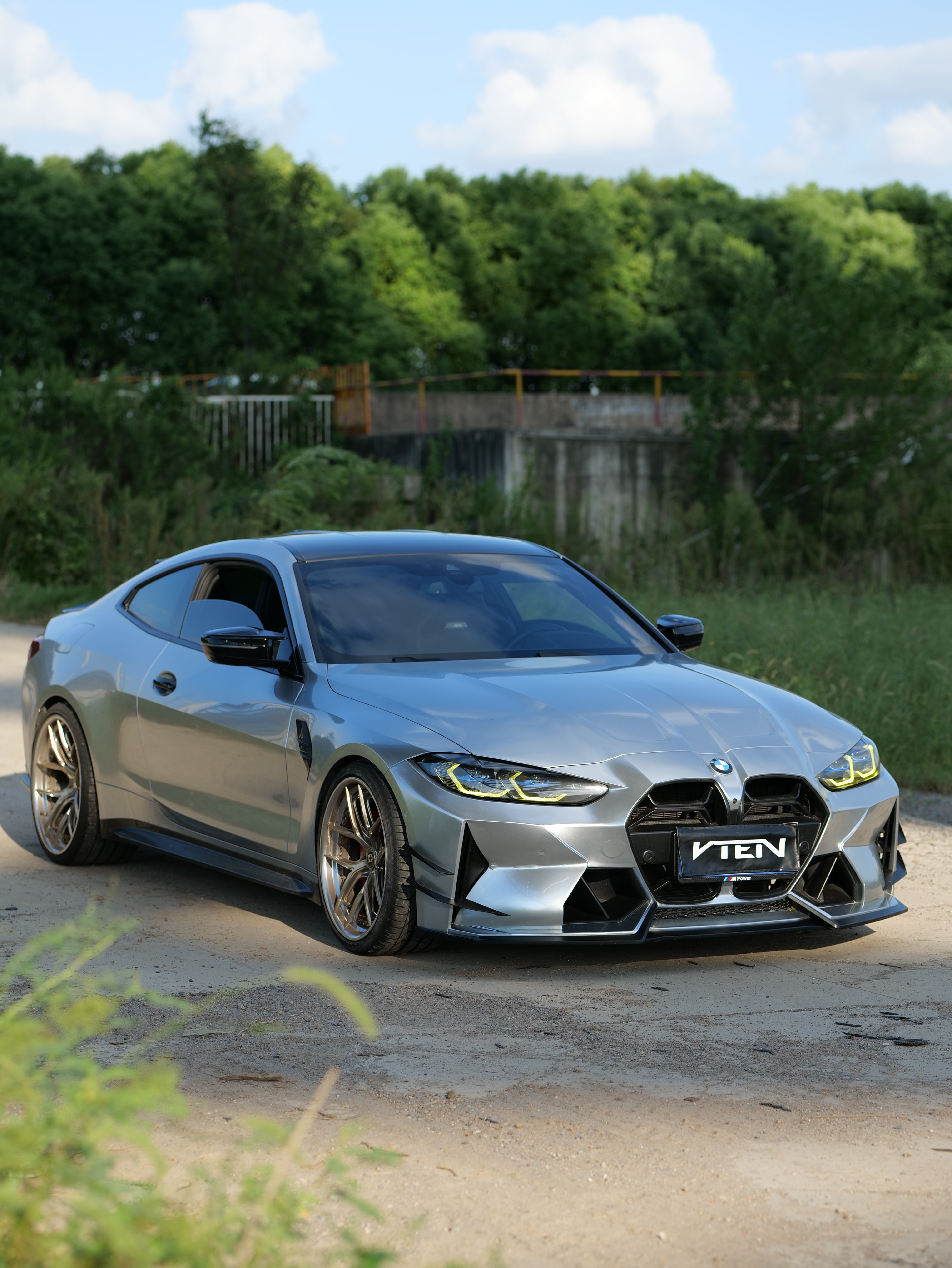 BMW M3 G80 G81 & M4 G82 G83 2021-ON with Aftermarket Parts - Front Canards Pre-preg Carbon Fiber from VTEN