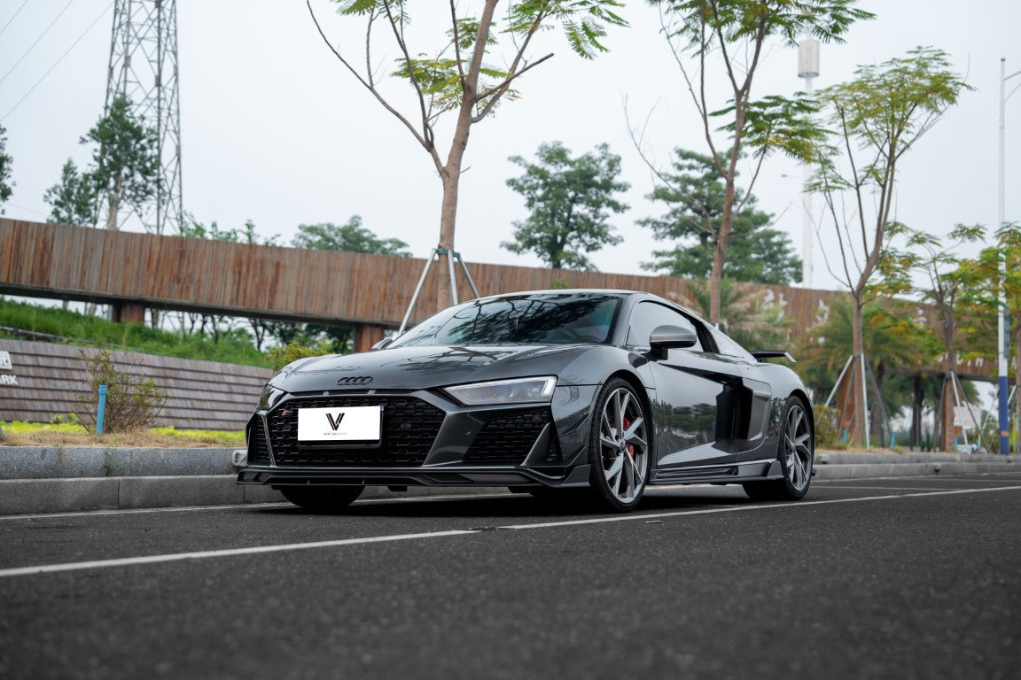 Audi R8 Gen 2 2020 2021 2022 2023 with Aftermarket Parts - Side Skirts Carbon Fiber from Ventus Veloce