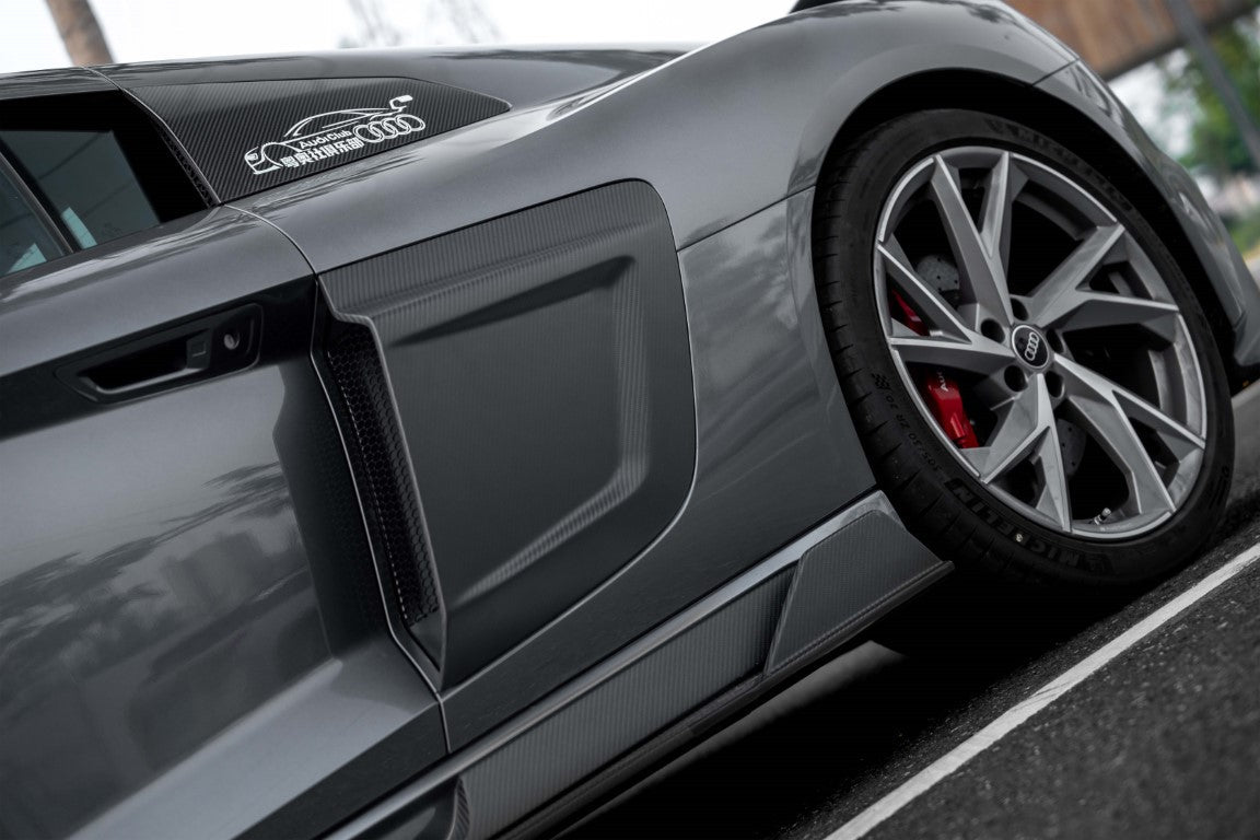 Audi R8 Gen 2 2020 2021 2022 2023 with Aftermarket Parts - Side Skirts Carbon Fiber from Ventus Veloce