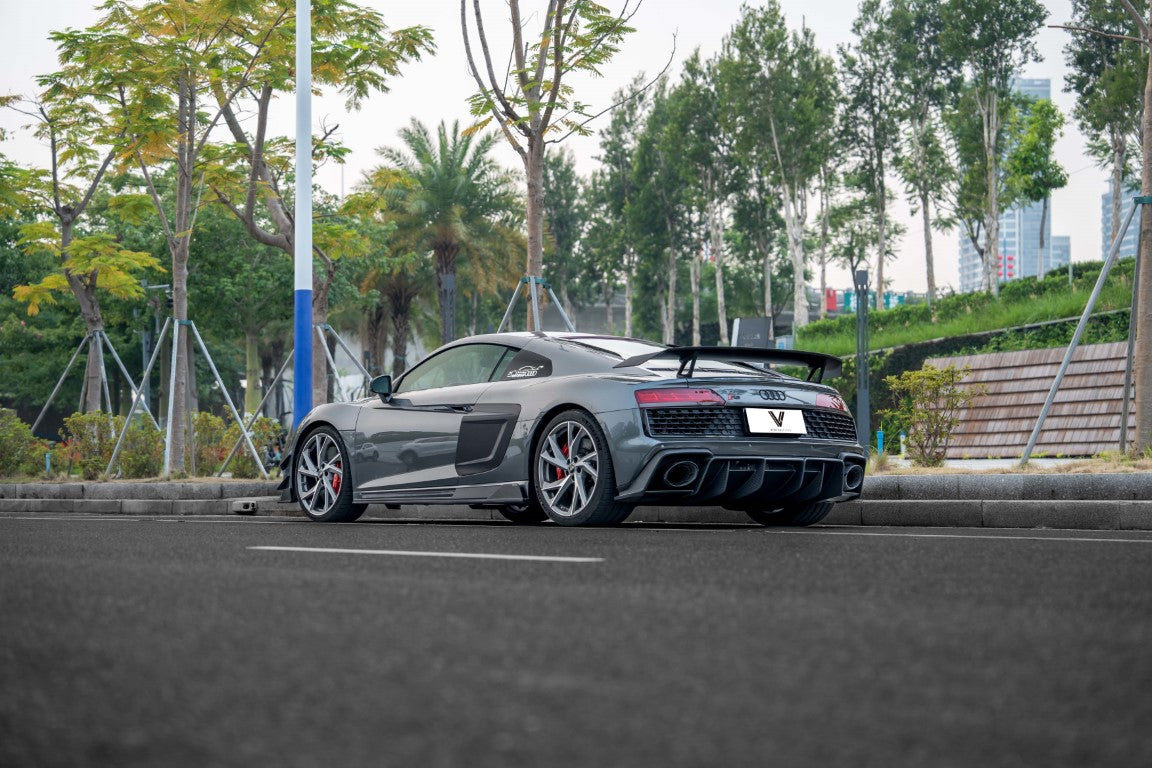 Audi R8 Gen 2 2020 2021 2022 2023 with Aftermarket Parts - Side Skirts Carbon Fiber from Ventus Veloce