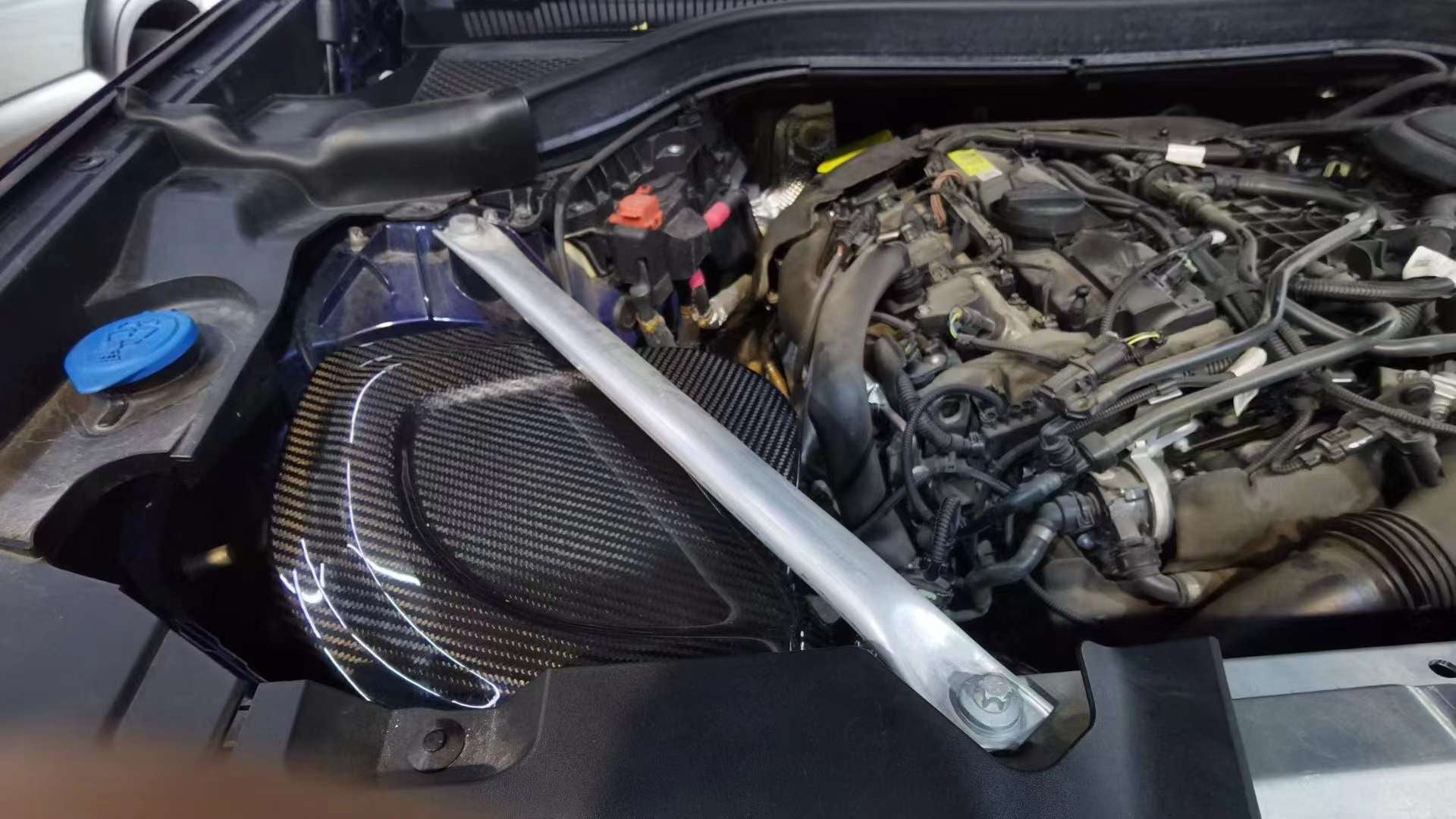 BMW X3 X4 30I G01 G02 2018-2024 with Aftermarket Parts - Air Intake Systems Pre-preg Carbon Fiber from Ventus Veloce