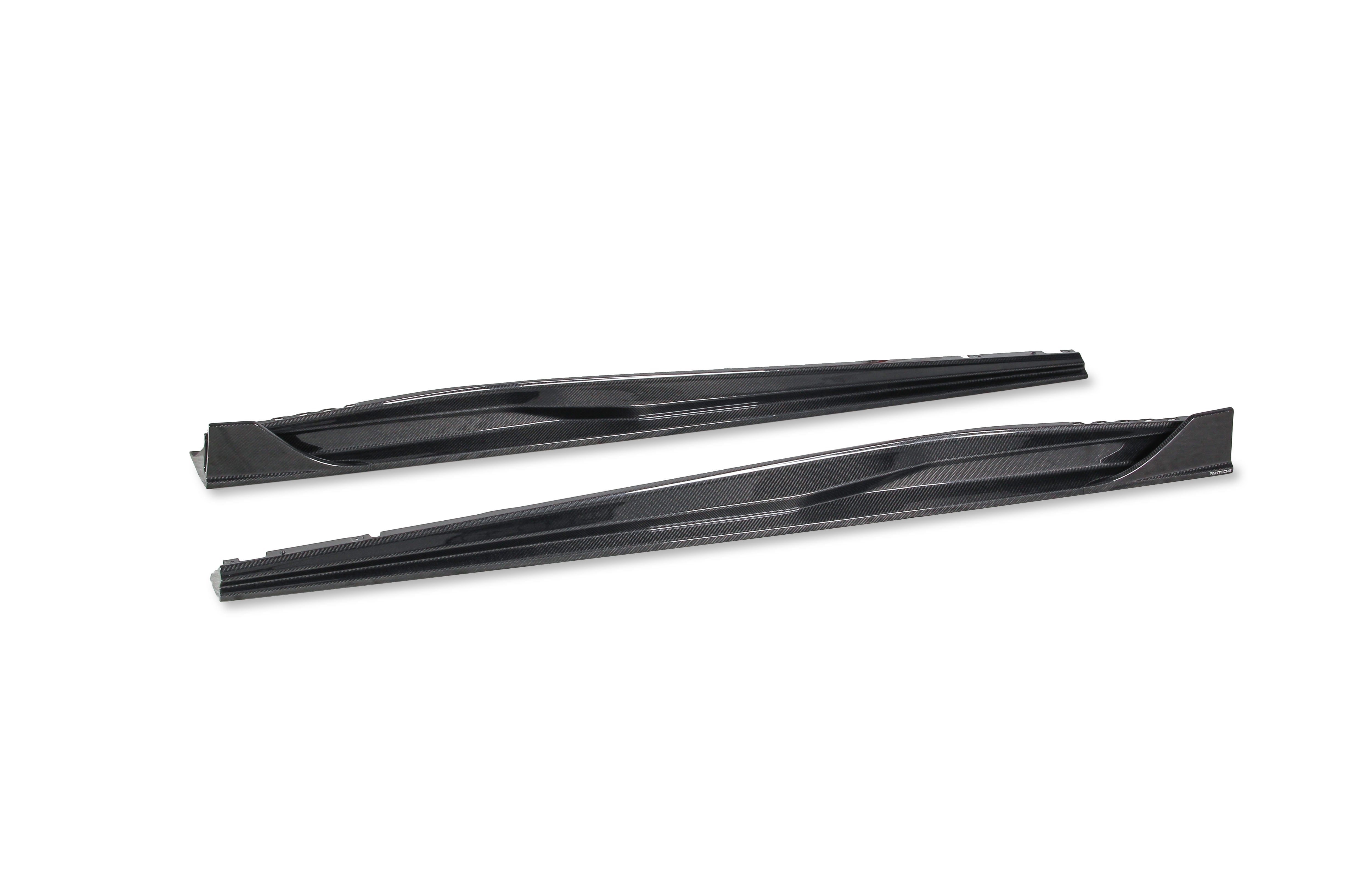 Ferrari Roma Coupe 2020 2021 2022 2023 2024 & Spider 2023 2024 2025 2026 with Aftermarket Parts - Carbon Fiber from Ventus Veloce