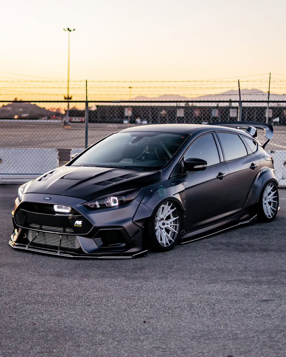 Ventus Veloce Carbon Fiber 2016 2017 2018 Ford Focus RS Fog Light Brackets - Performance SpeedShop