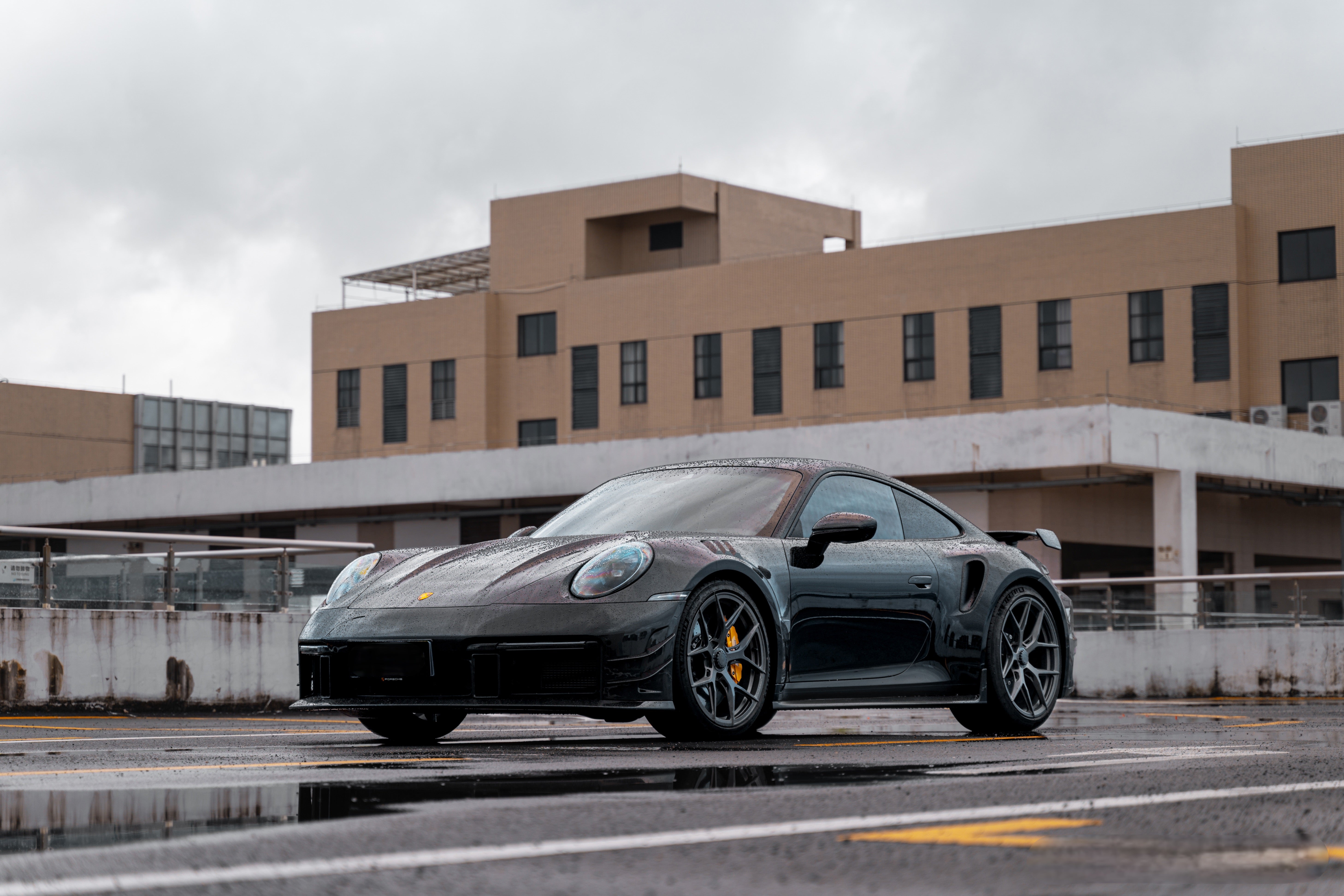 Porsche 911 992.1 Turbo/Turbo S 2020 2021 2022 2023 2024 2025 with Aftermarket Parts - Side Skirts Carbon Fiber from Ventus Veloce