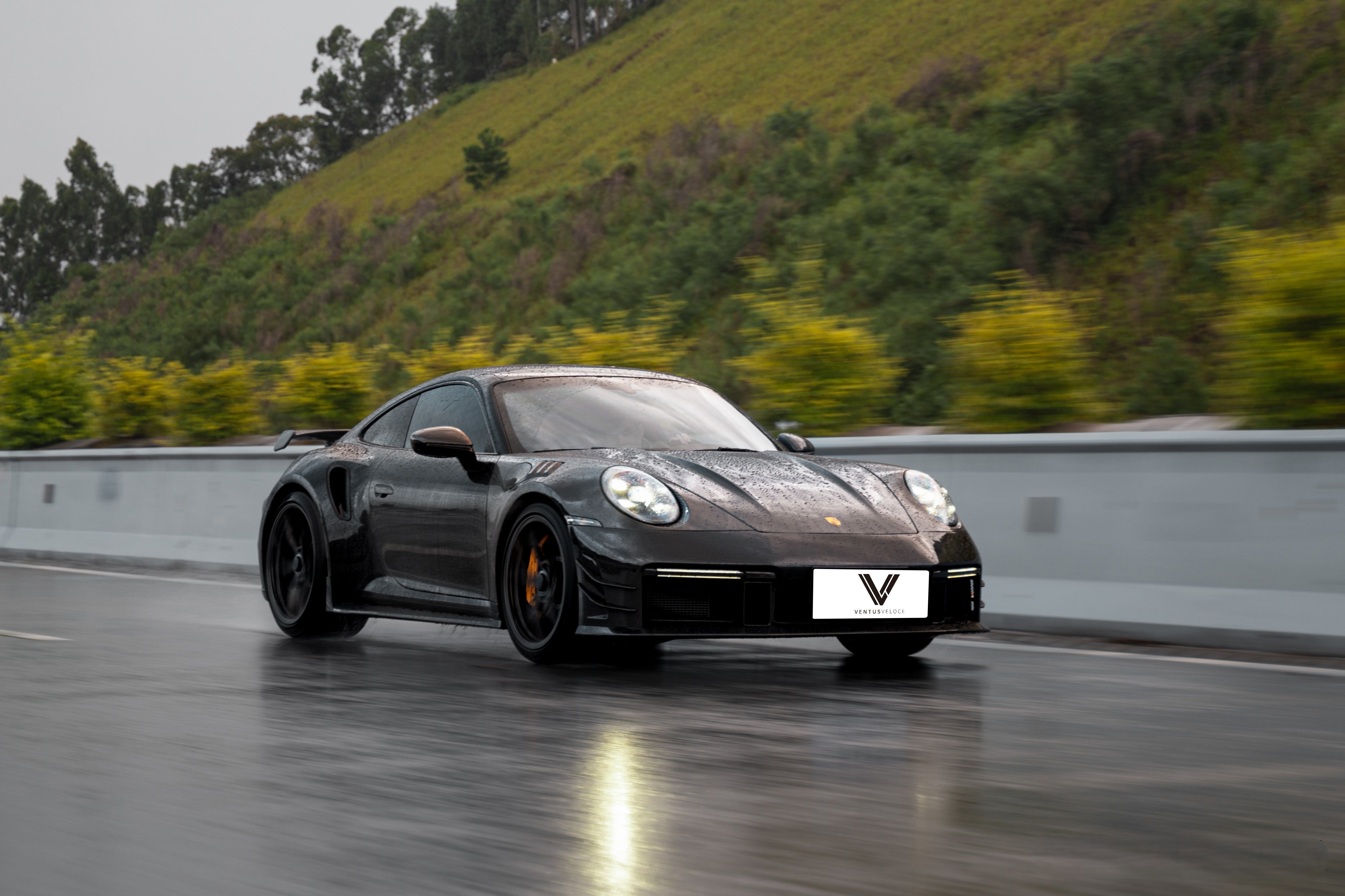 Porsche 911 992.1 Turbo/Turbo S 2020 2021 2022 2023 2024 2025 with Aftermarket Parts - Side Air Intakes Carbon Fiber from Ventus Veloce
