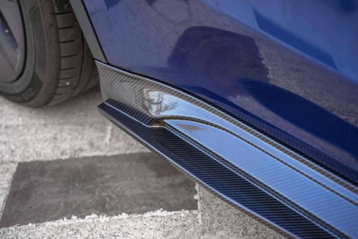 Tesla Model Y/P  2020 2021 2022 2023 2024 with Aftermarket Parts - Side Skirts Pre-preg Carbon Fiber from Ventus Veloce
