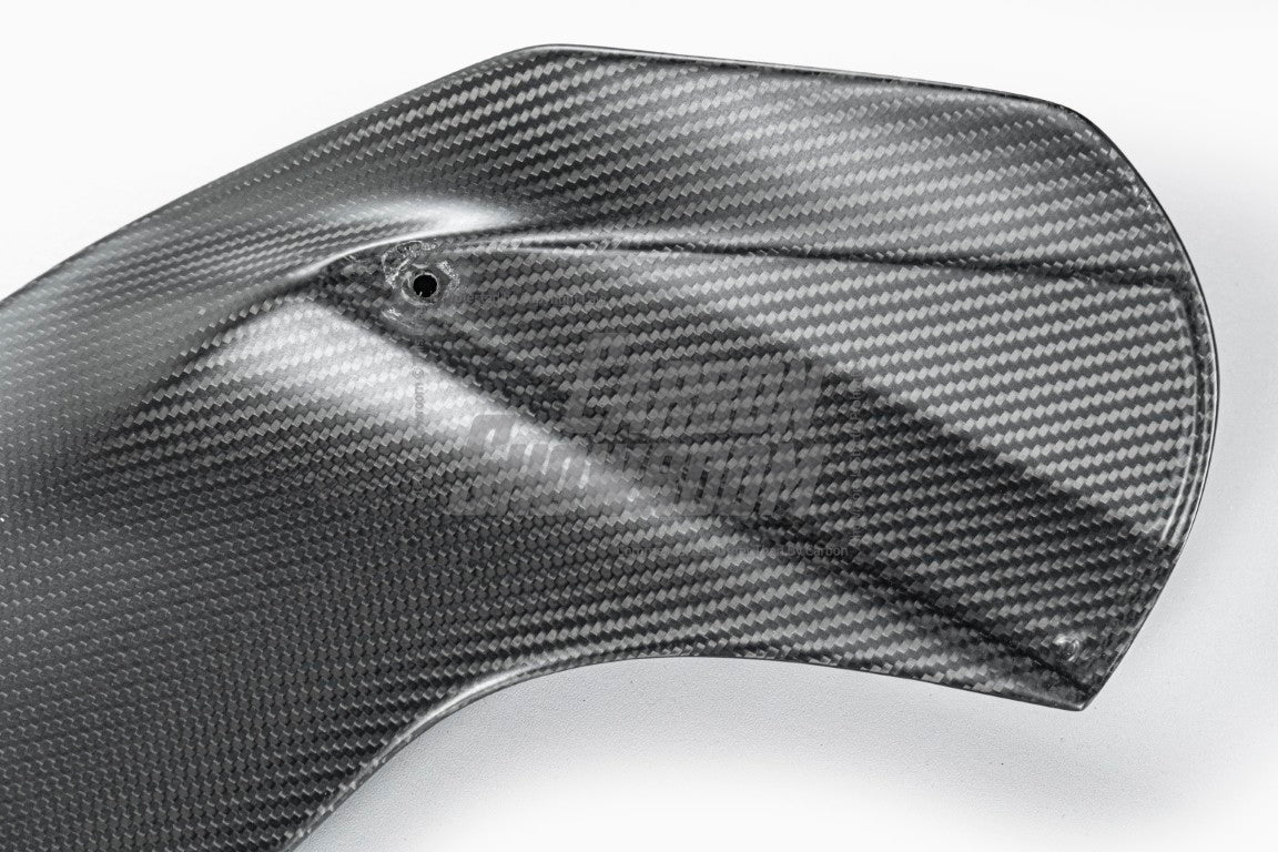 Audi RS6 C8 2020-ON with Aftermarket Parts - Rear Roof Spoiler Carbon Fiber from Ventus Veloce