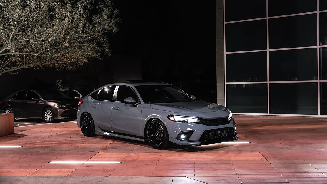 Honda Civic 11th Gen FE1 FE2 FE4 2022-ON & Civic 11th Gen FL1 FL2 FL4 2022-ON with Aftermarket Parts - Side Skirts PP from Yofer USA