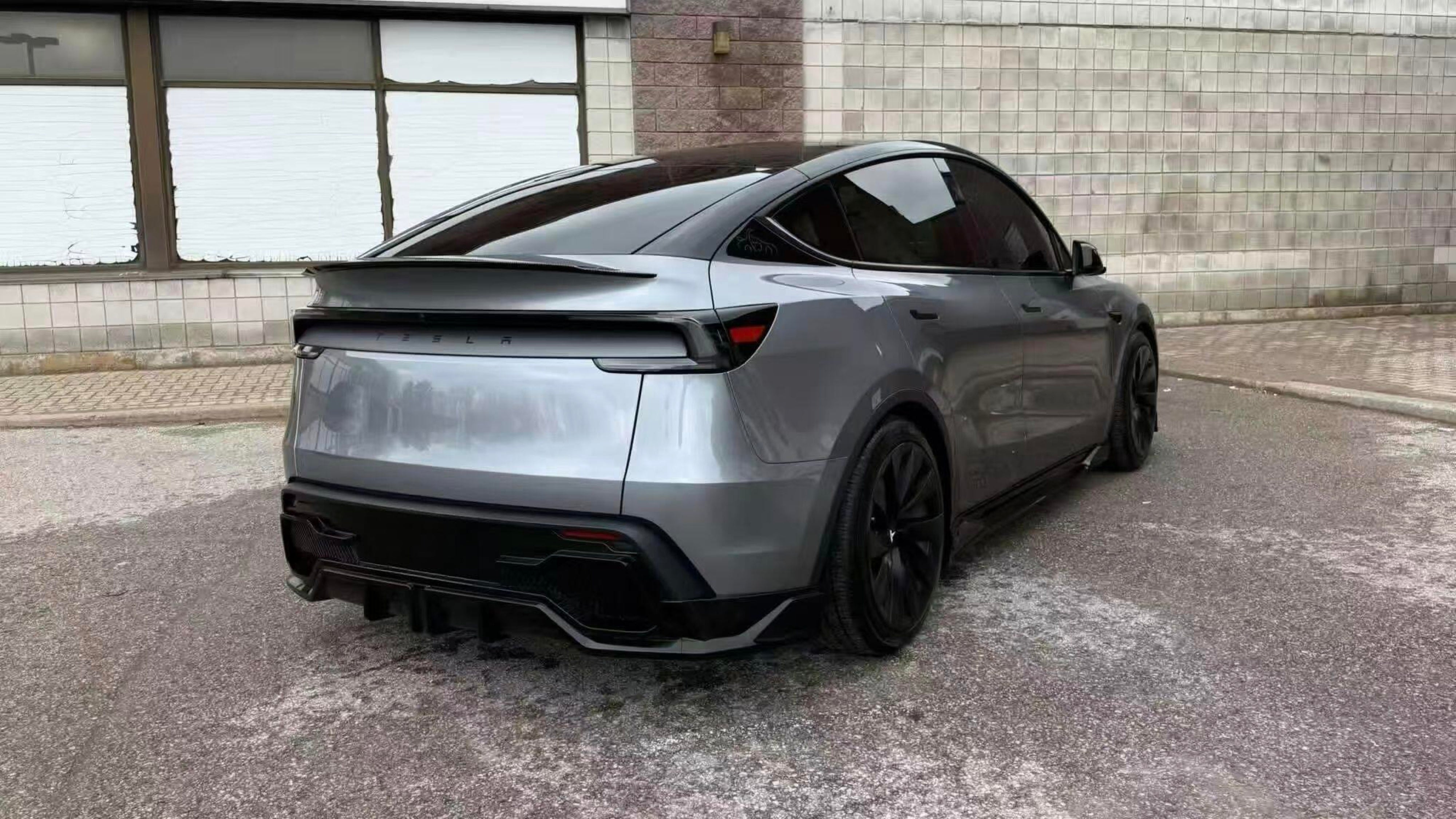 Tesla Model Y Juniper 2026-ON with Aftermarket Parts - Loong Flames Side Skirts PP Polypropylene from Yofer USA