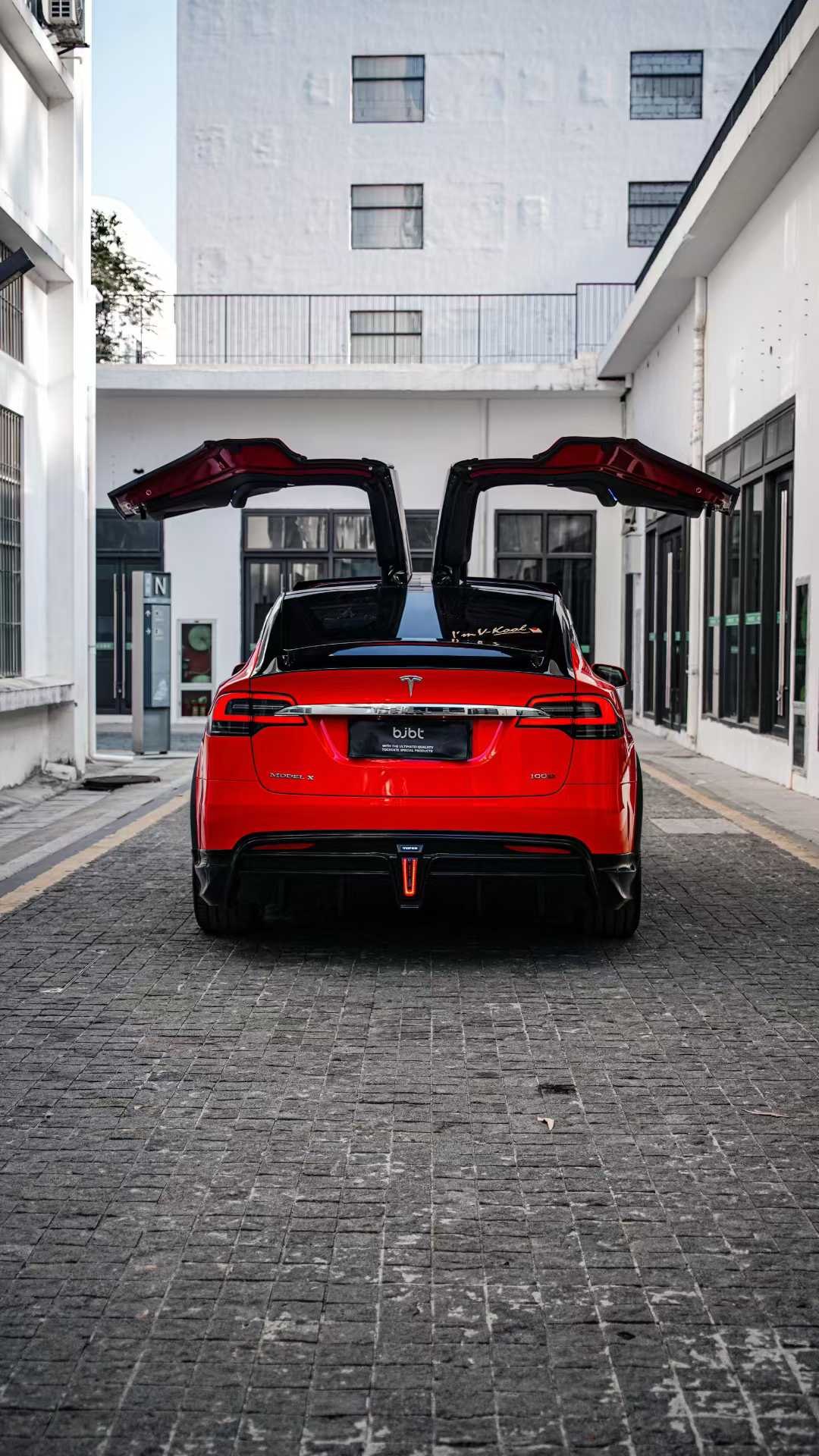 Tesla Model X Performance / Plaid / Standard Range / P100D / P90D / Long Range Plus / Base / 100D / 90D / 75D / 70D 2016-2021 with Aftermarket Parts - Rear Diffuser PP from Yofer USA