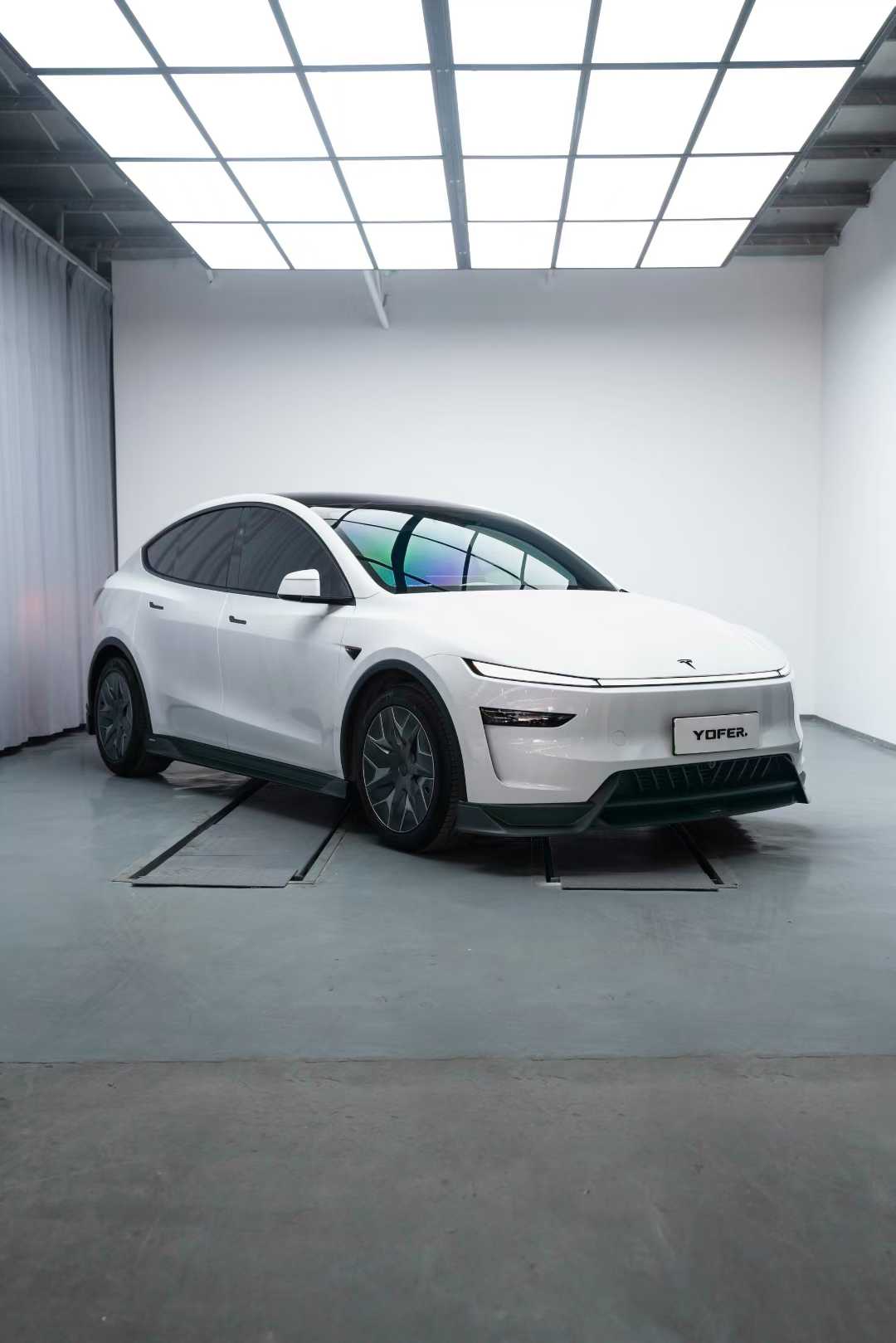 Tesla Model Y Juniper 2026-ON with Aftermarket Parts - Loong Flames Pro Front Lip PP Polypropylene from Yofer USA