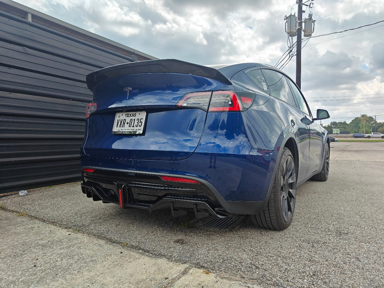 Tesla Model Y / Performance 2021 2022 2023 2024 with Aftermarket Parts - V2 Rear Diffuser PP from Yofer USA