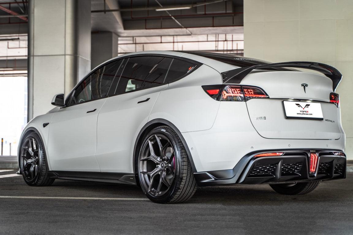 Tesla Model Y / Performance 2021-ON with Aftermarket Parts - Loong Flames Max Rear Diffuser PP from Yofer USA