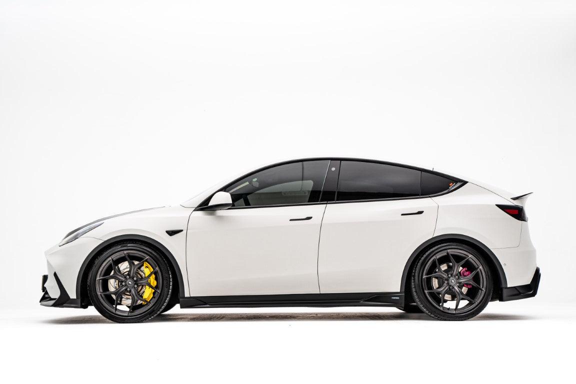 Tesla Model Y / Performance 2021-ON with Aftermarket Parts - Loong Flames Max Side Skirts PP from Yofer USA