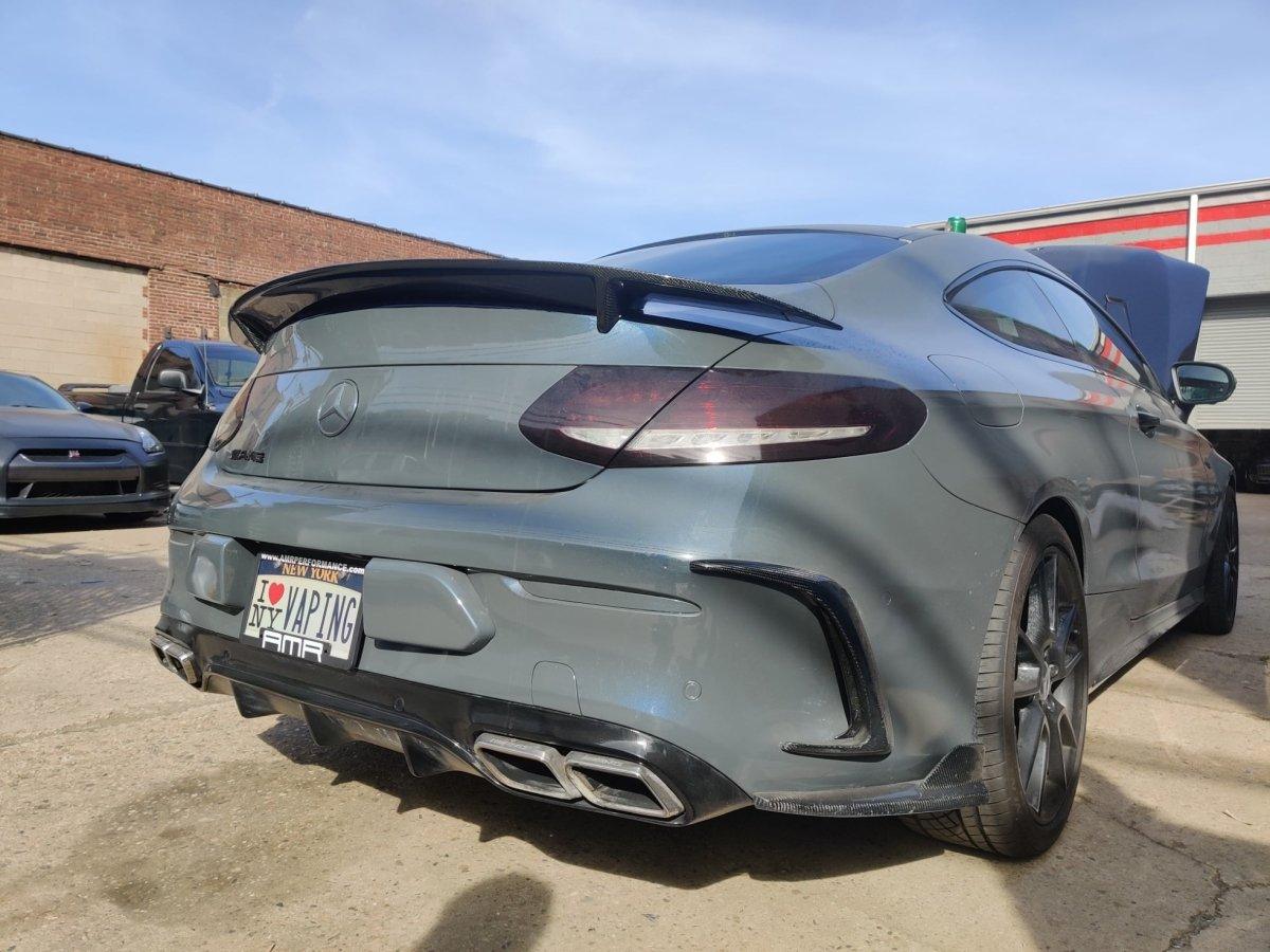 rear wing spoiler