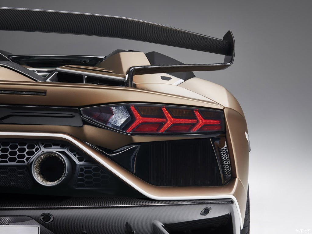 Lamborghini Aventador Base LP700 LP720 S LP740 SV LP750 Ultimate LP780 SVJ LP770 2012 2013 2014 2015 2016 2017 2018 2019 2020 2021 2022 2023 with Aftermarket Parts - 1:1 SVJ Conversion Rear Bumper FRP from Aero Republic