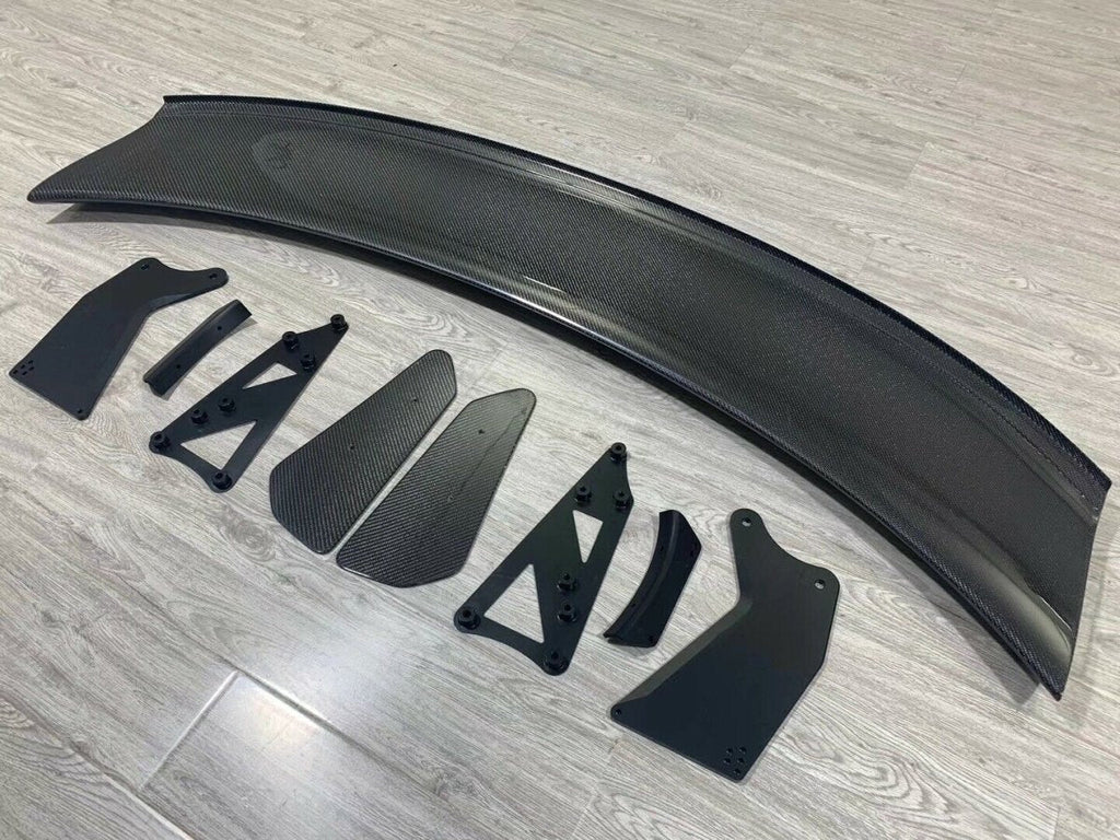 Aero Republic Carbon Fiber Rear Spoiler for McLaren GT4 – Carbon Showroom