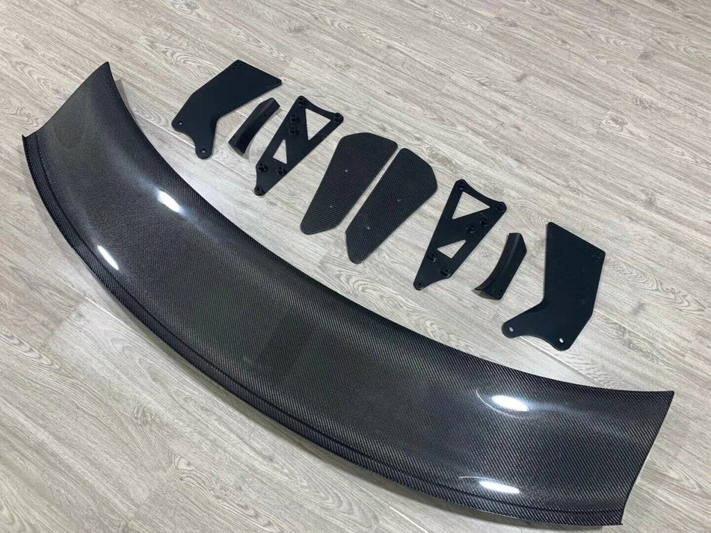 Aero Republic Carbon Fiber Rear Spoiler for McLaren GT4 – Carbon Showroom