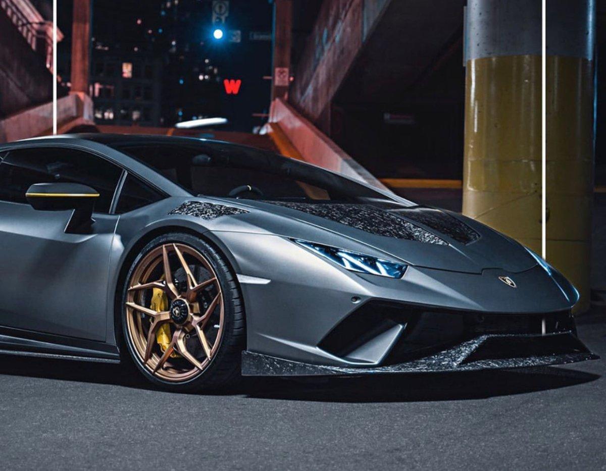 Lamborghini Huracan LP580 LP610 Evo RWD AWD Tecnica Performante 2015 2016 2017 2018 2019 2020 2021 2022 2023 2024 with Aftermarket Parts - Ten Style Hood Pre-preg Carbon Fiber / FRP from Aero Republic