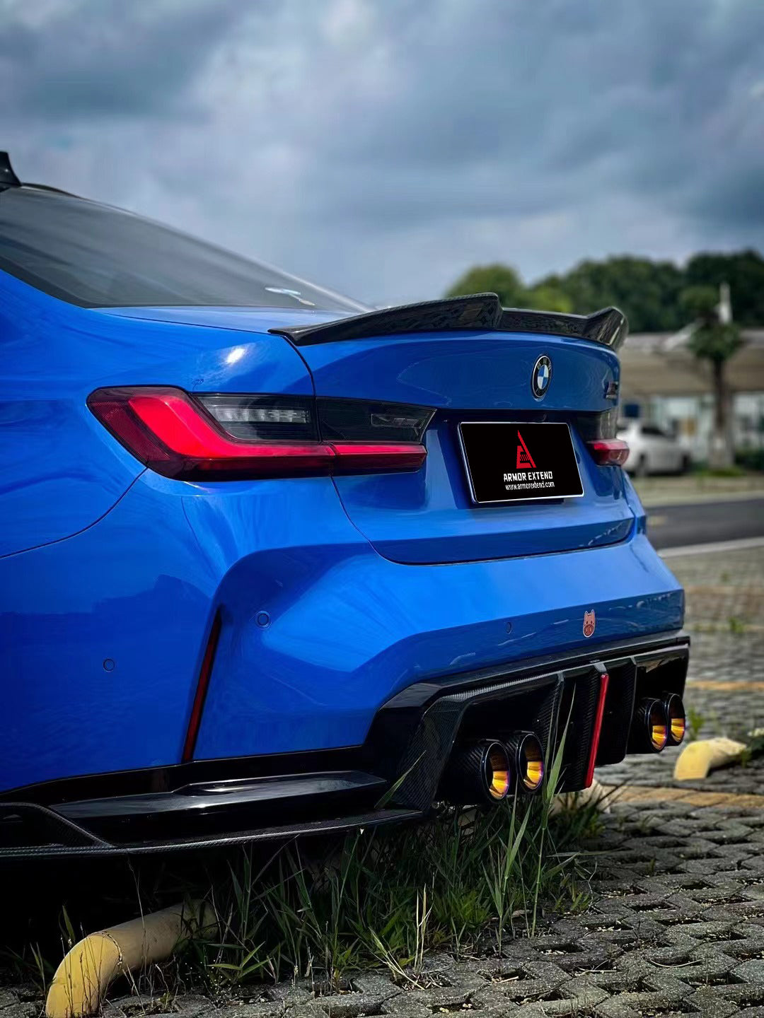 BMW M3 G80 G81 2021 2022 2023 2024 & M4 G82 G83 2021 2022 2023 2024 with Aftermarket Parts - AE V2 Style?Rear Diffuser & Canards Carbon Fiber from ?ArmorExtend