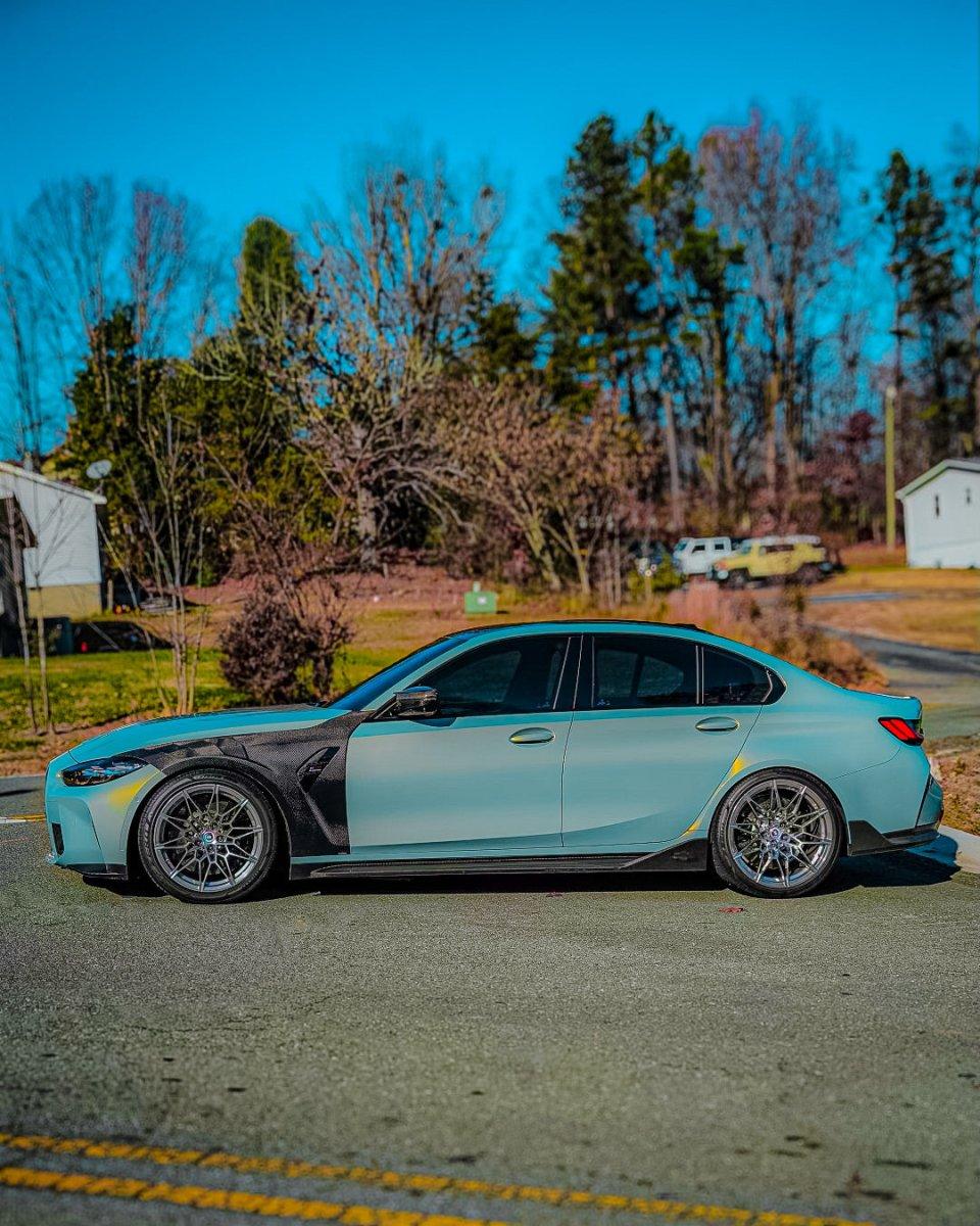 BMW M3 G80 G81 2021 2022 2023 2024 & M4 G82 G83 2021 2022 2023 2024 with Aftermarket Parts - AE Style Front Fenders Carbon Fiber from ArmorExtend