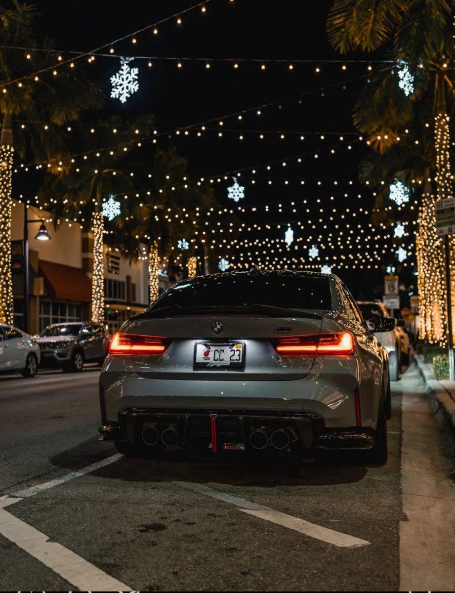 BMW M3 G80 G81 2021 2022 2023 2024 & M4 G82 G83 2021 2022 2023 2024 with Aftermarket Parts - AE Style Front Fenders Carbon Fiber from ArmorExtend