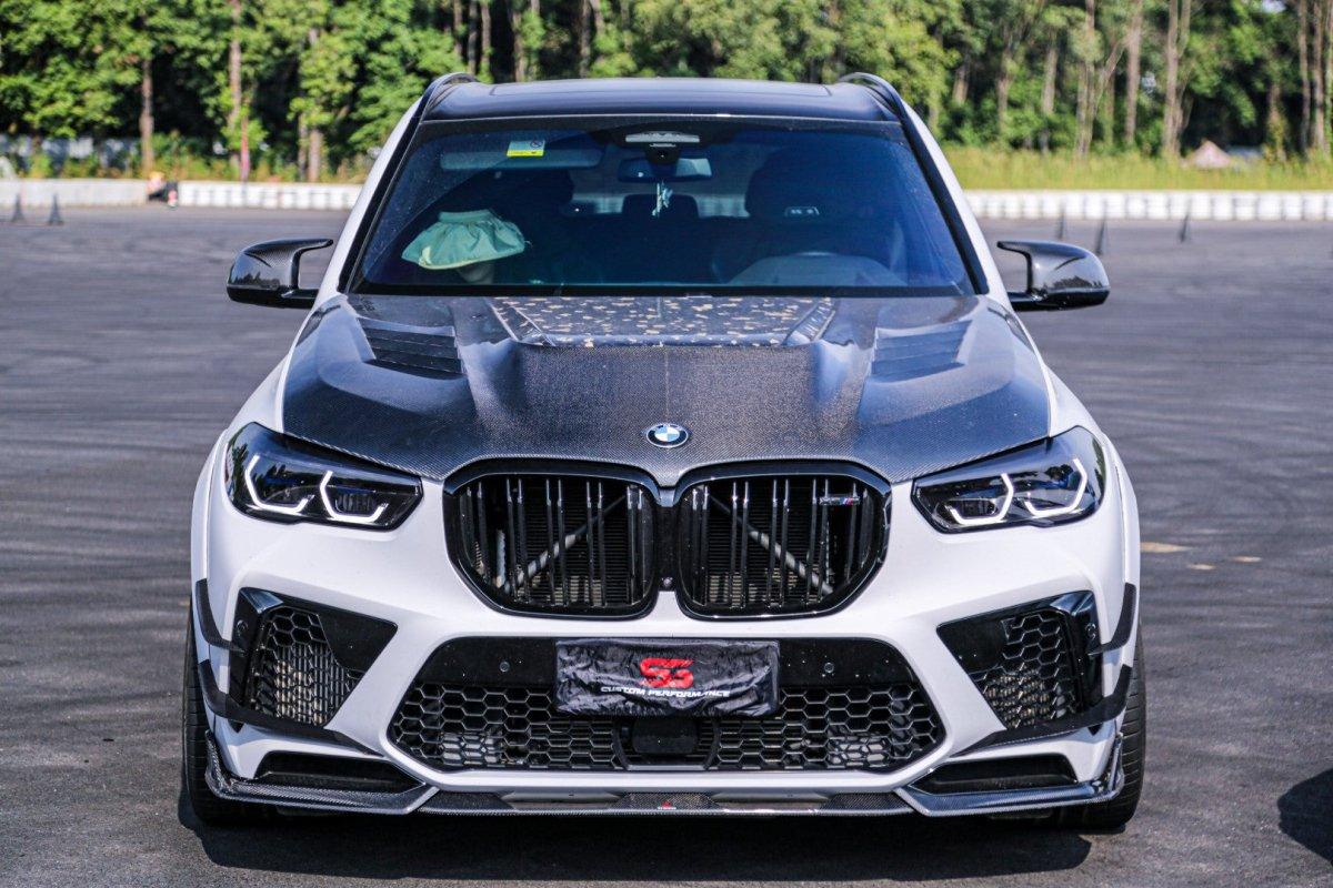 BMW X5M X5MC F95 Pre-LCI 2020 2021 2022 2023 with Aftermarket Parts - AE Style Front Canards Carbon Fiber from?ArmorExtend