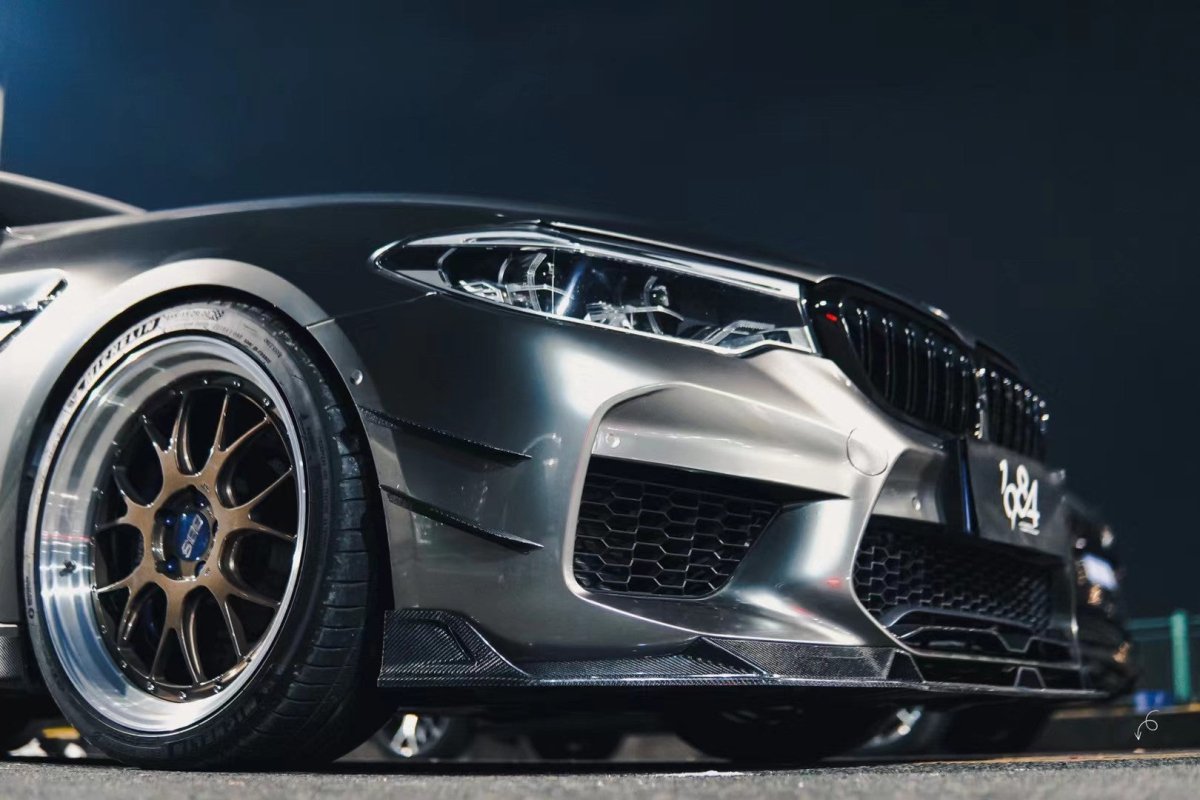 BMW M5 / M5C F90 Pre-LCI 2018 2019 2020 & M5 / M5C F90 LCI 2021 2022 2023 2024 With Aftermarket Parts - AE Lower Lip & Middle Lip?Carbon Fiber from ArmorExtend