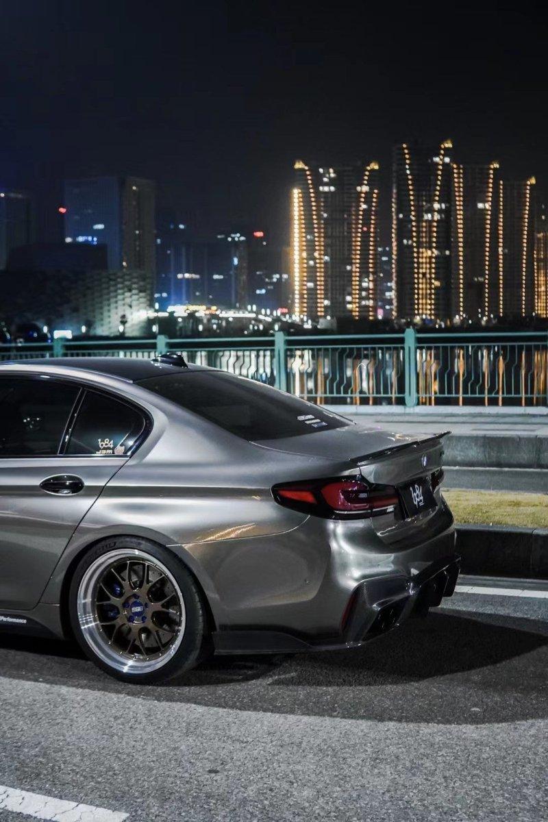 BMW M5/M5C F90 (Fits Both Pre-LCI & LCI) 2018 2019 2020 2021 2022 2023 2024?& 5 Series G30 540i (With M-Package Bumper) M550i (Fits Both Pre-LCI & LCI) 2017 2018 2019 2020 2021 2022 2023 2024 with Aftermarket Parts - AE Rear Diffuser?Carbon Fiber from ?ArmorExtend