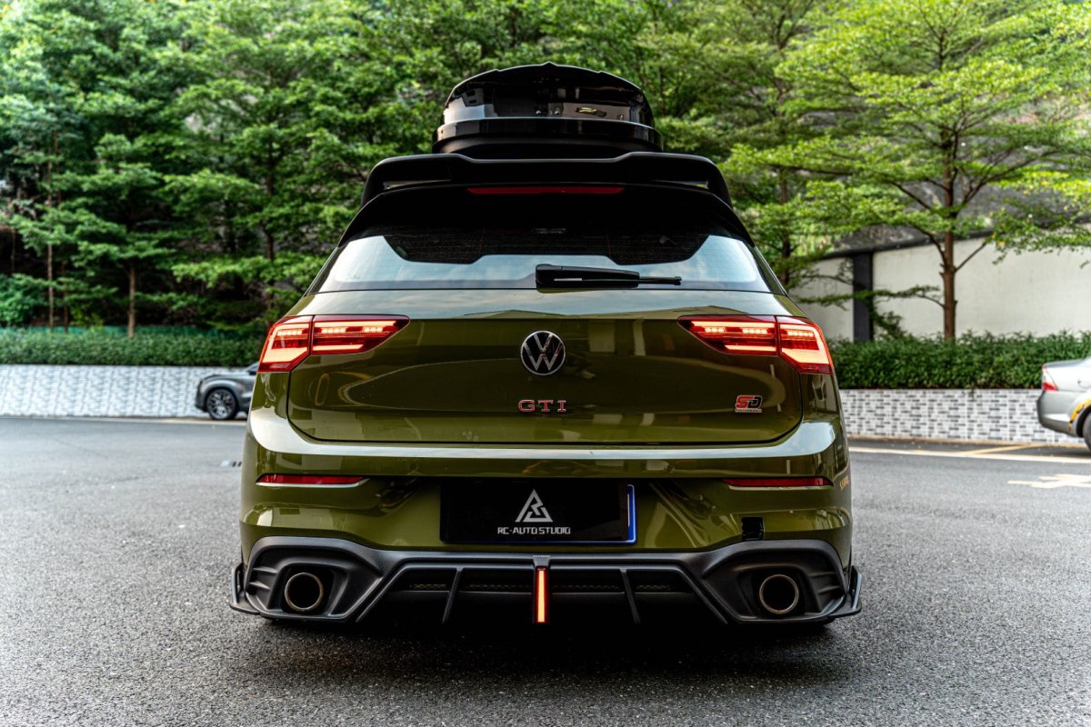 Volkswagen GTI & R-line MK8 2022 2023 2024 with Aftermarket Parts - AE Rear Diffuser?Carbon Fiber?from?ArmorExtend