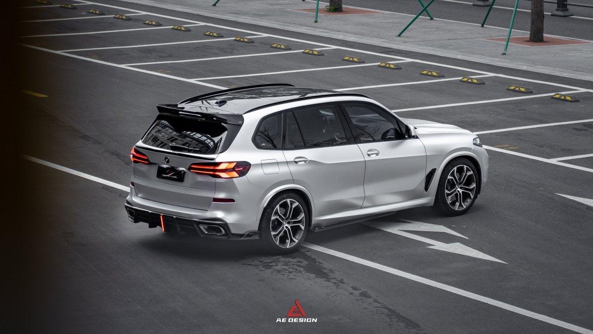 BMW X5 G05 M50i X/S Drive 40i (with M-Package) (Fits Both Pre-LCI & LCI) 2019 2020 2021 2022 2023 2024?with Aftermarket Parts - AE?Style Rear Roof Spoiler Carbon Fiber from ArmorExtend