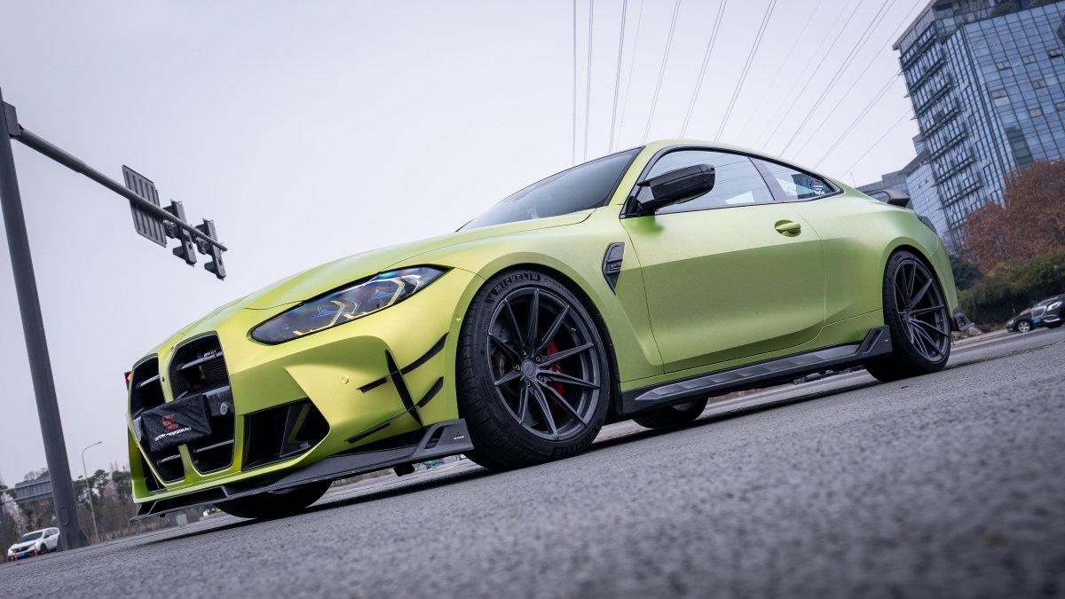 BMW M3 G80 G81 2021 2022 2023 2024 & M4 G82 G83 2021 2022 2023 2024 with Aftermarket Parts - AE Style Side Skirts Carbon Fiber?from ArmorExtend