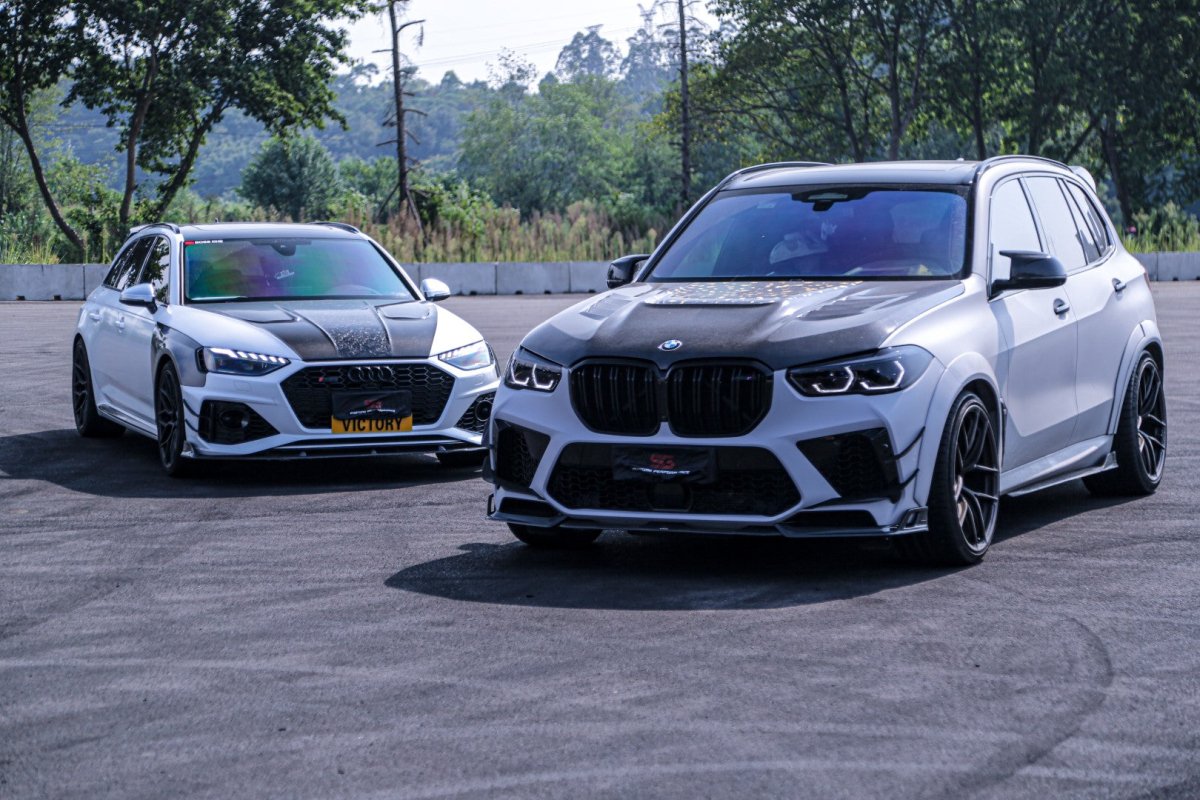 BMW X5M X5MC F95 Pre-LCI 2020 2021 2022 2023 with Aftermarket Parts - AE Style Wheel Arches Carbon Fiber?from ArmorExtend