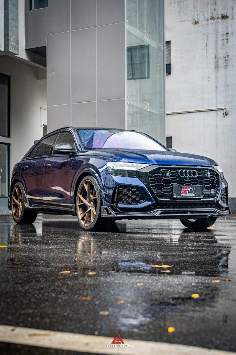 Audi RSQ8 2021 2022 2023 2024 with Aftermarket Parts - AE Front Lip Carbon Fiber from ArmorExtend