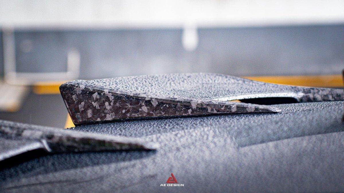 Audi RSQ8 2021 2022 2023 2024 with Aftermarket Parts -AE Roof Spoiler?Carbon Fiber?from ArmorExtend