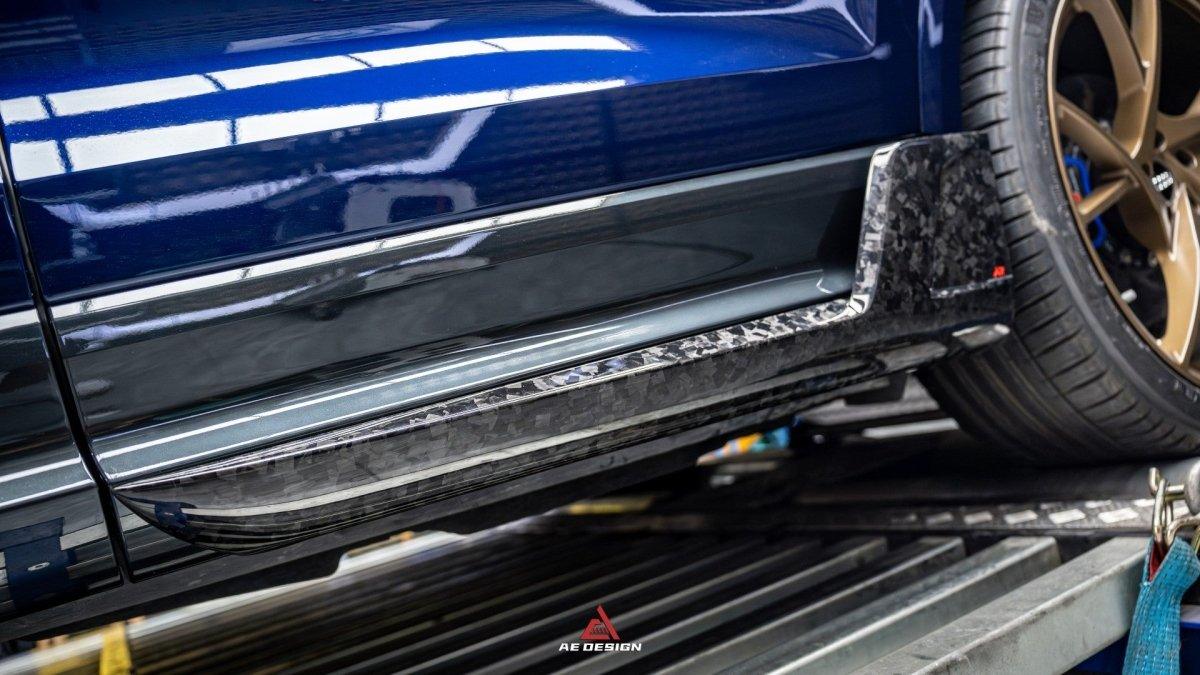 Audi Q8 SQ8 RSQ8 2020 2021 2022 2023 2024 with Aftermarket Parts - AE Side Skirts Carbon Fiber from ArmorExtend