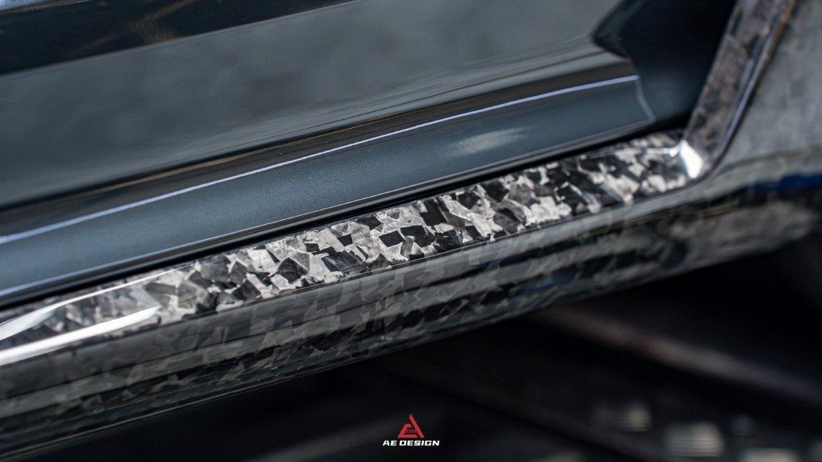 Audi Q8 SQ8 RSQ8 2020 2021 2022 2023 2024 with Aftermarket Parts - AE Side Skirts?Carbon Fiber?from ArmorExtend