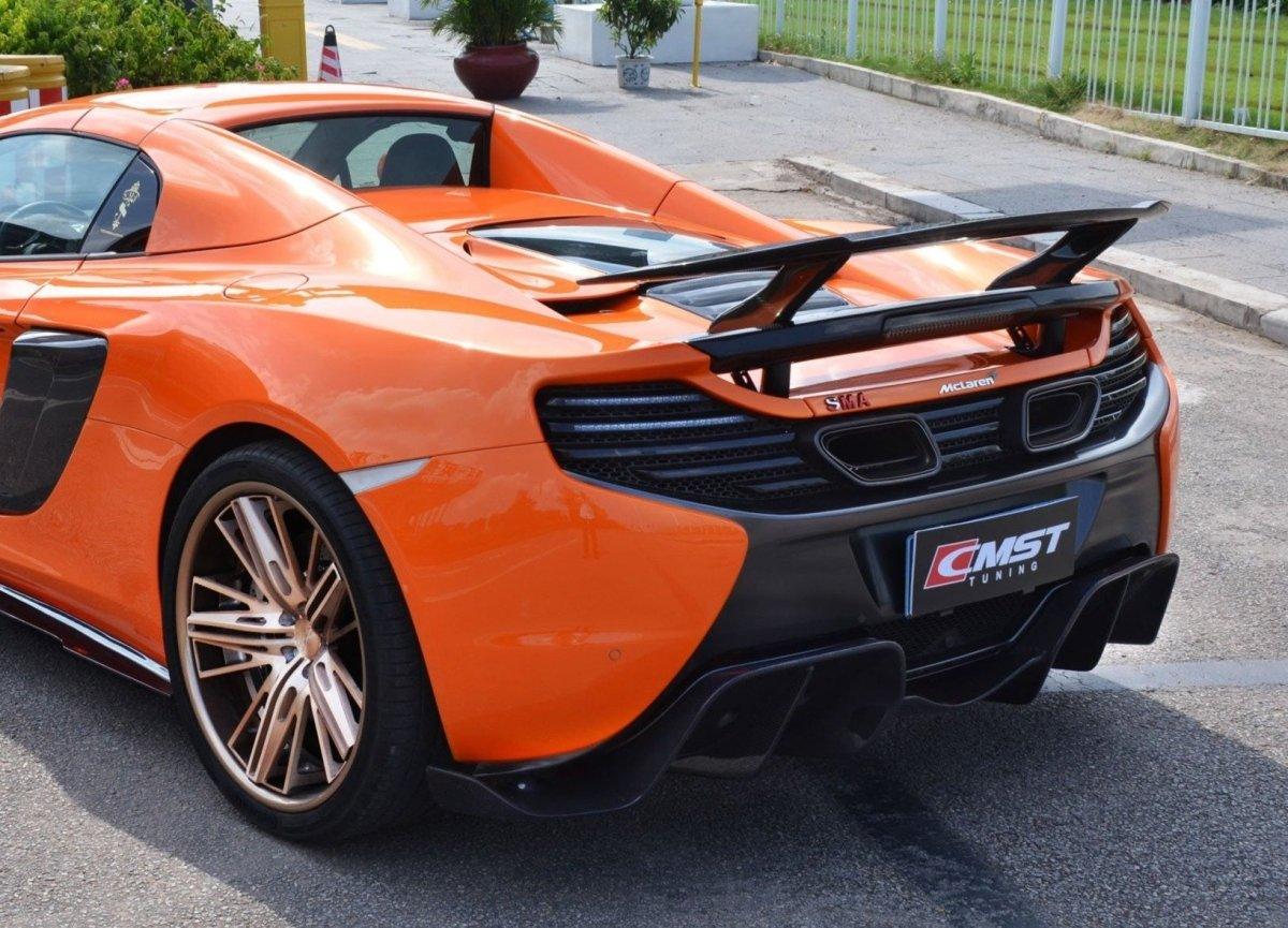 McLaren 650S 2015 2016 with Aftermarket Parts - Rear Diffuser Carbon Fiber / FRP from CMST Tuning