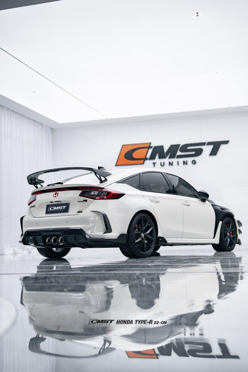 Honda Civic Type-R FL5 2023-ON with Aftermarket Parts - Pre-preg Carbon Fiber/FRP Rear Diffuser from CMST Tuning